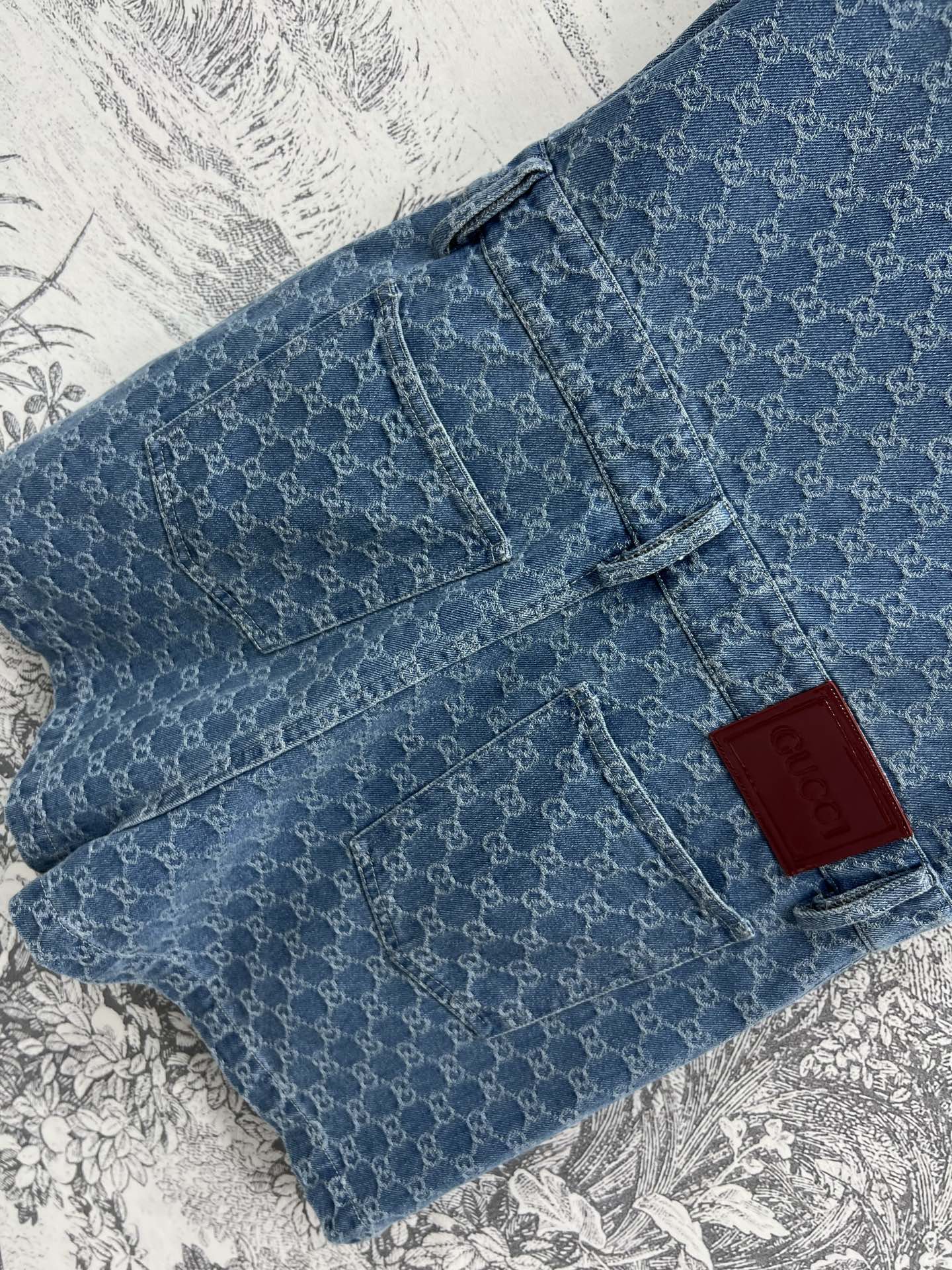 G家 25夏季新款 双G提花牛仔系列 翻领无袖外套+高腰短裤+翻领短袖连体裙 高级定制满幅双G提花牛仔面