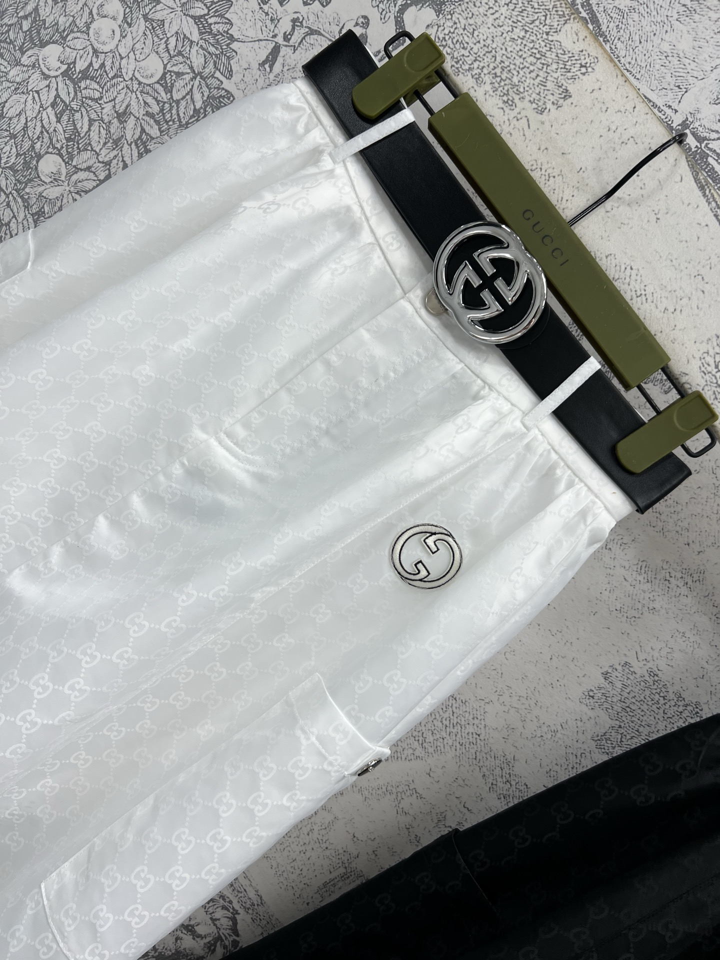 PD家 25夏季新款 暗纹双G提花抽绳花苞半身裙 高腰a字版型设计 logo皮革腰带装饰GG暗纹提花低调
