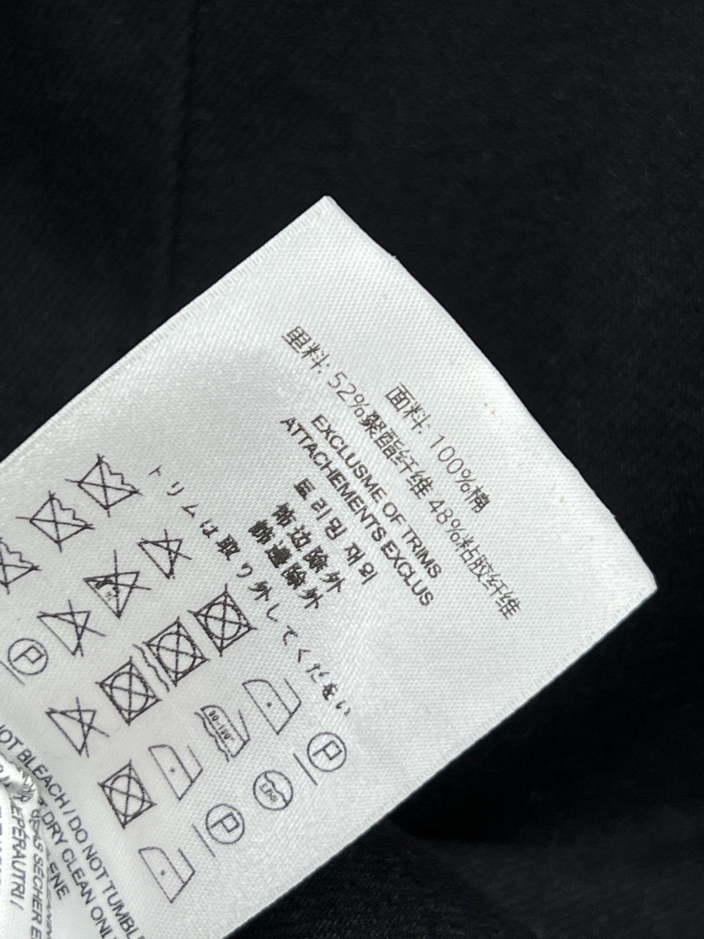 25夏季新款 牛仔极简马甲套装 复古时髦的搭配 小个子也能驾驭 马甲背心+高腰短裙 采用牛仔面料质感挺廓