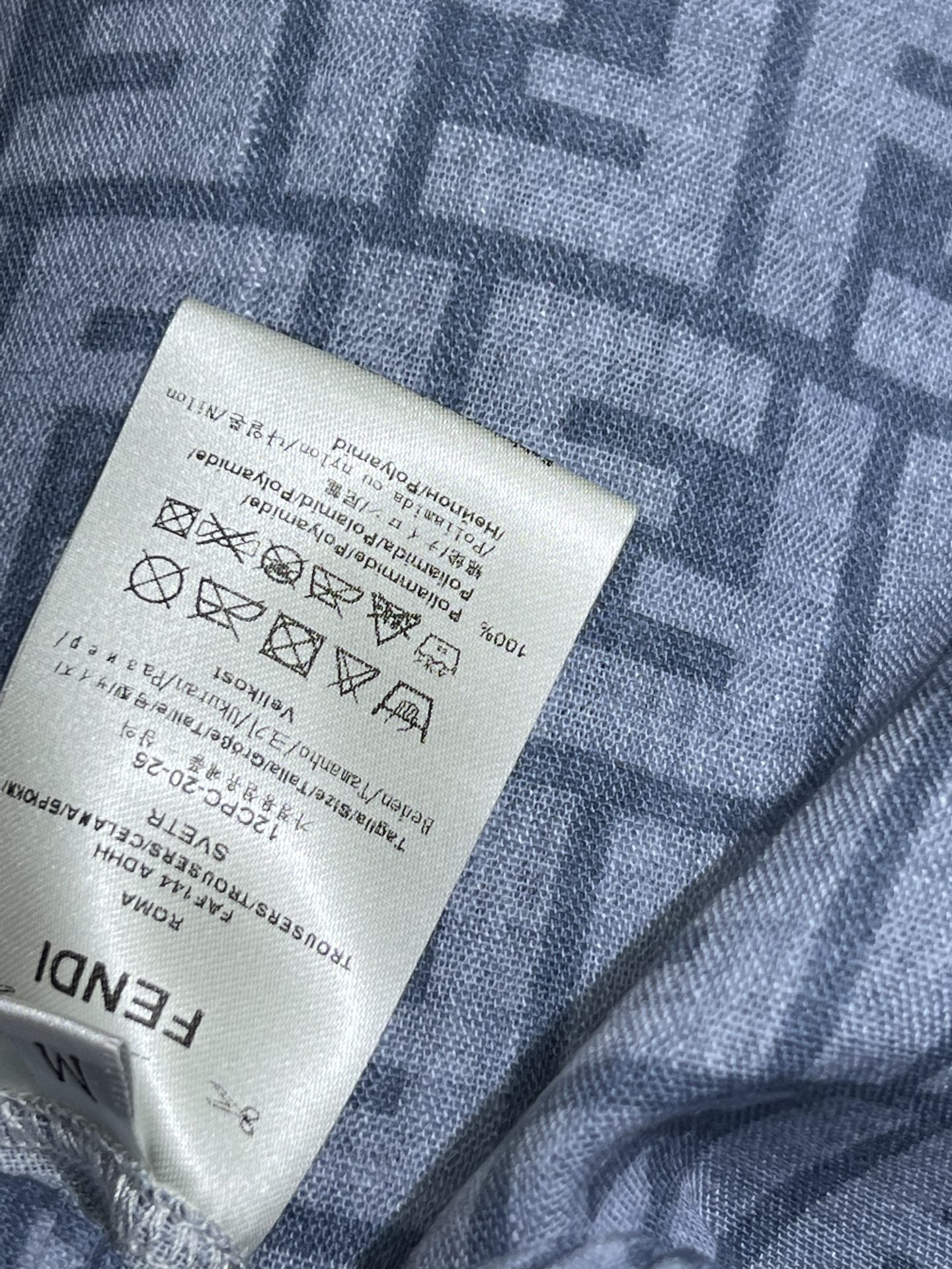FD家 25夏季新款 双F提花休闲系列 翻领短袖衬衣+高腰短裤+阔腿长裤 经典的双f提花面料 质感高级 