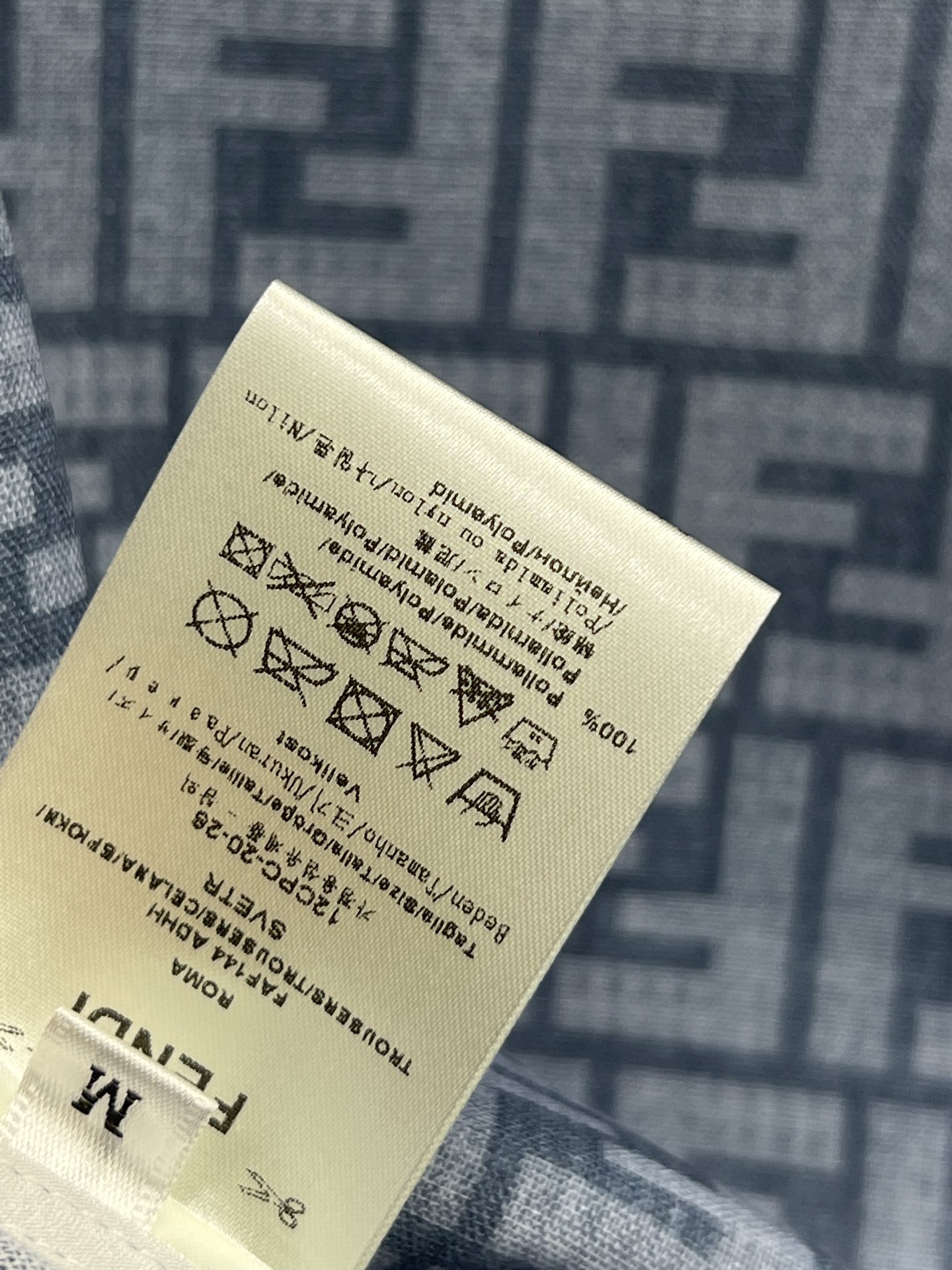 FD家 25夏季新款 双F提花休闲系列 翻领短袖衬衣+高腰短裤+阔腿长裤 经典的双f提花面料 质感高级 