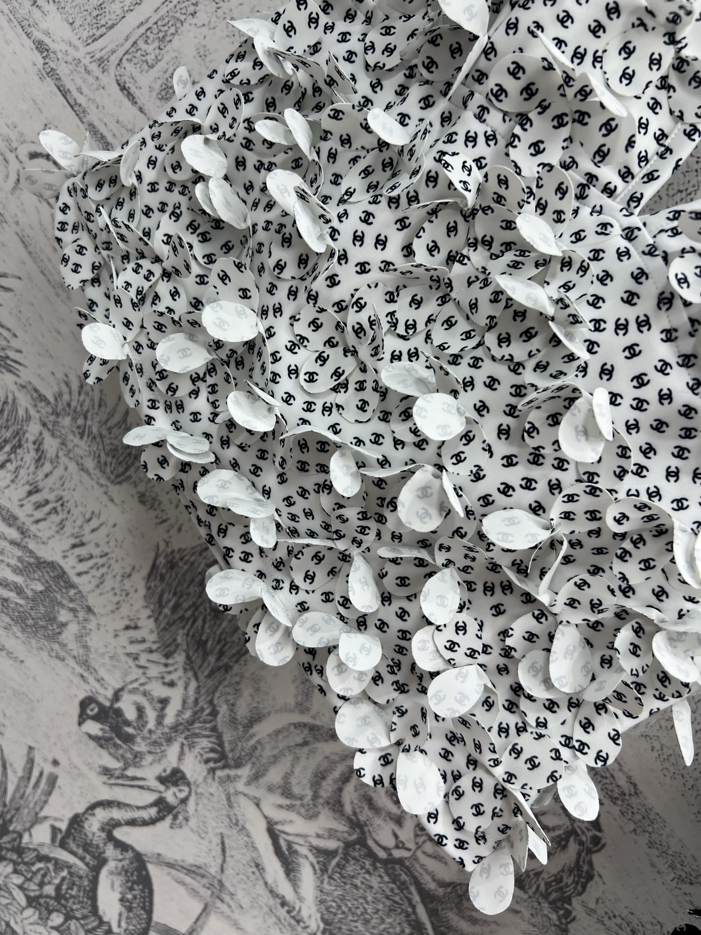 小香风 25夏季新款 满印logo立体花朵系列 挂脖上衣+背心上衣+圆领背心+吊带抹胸上衣+短裤+短裙 