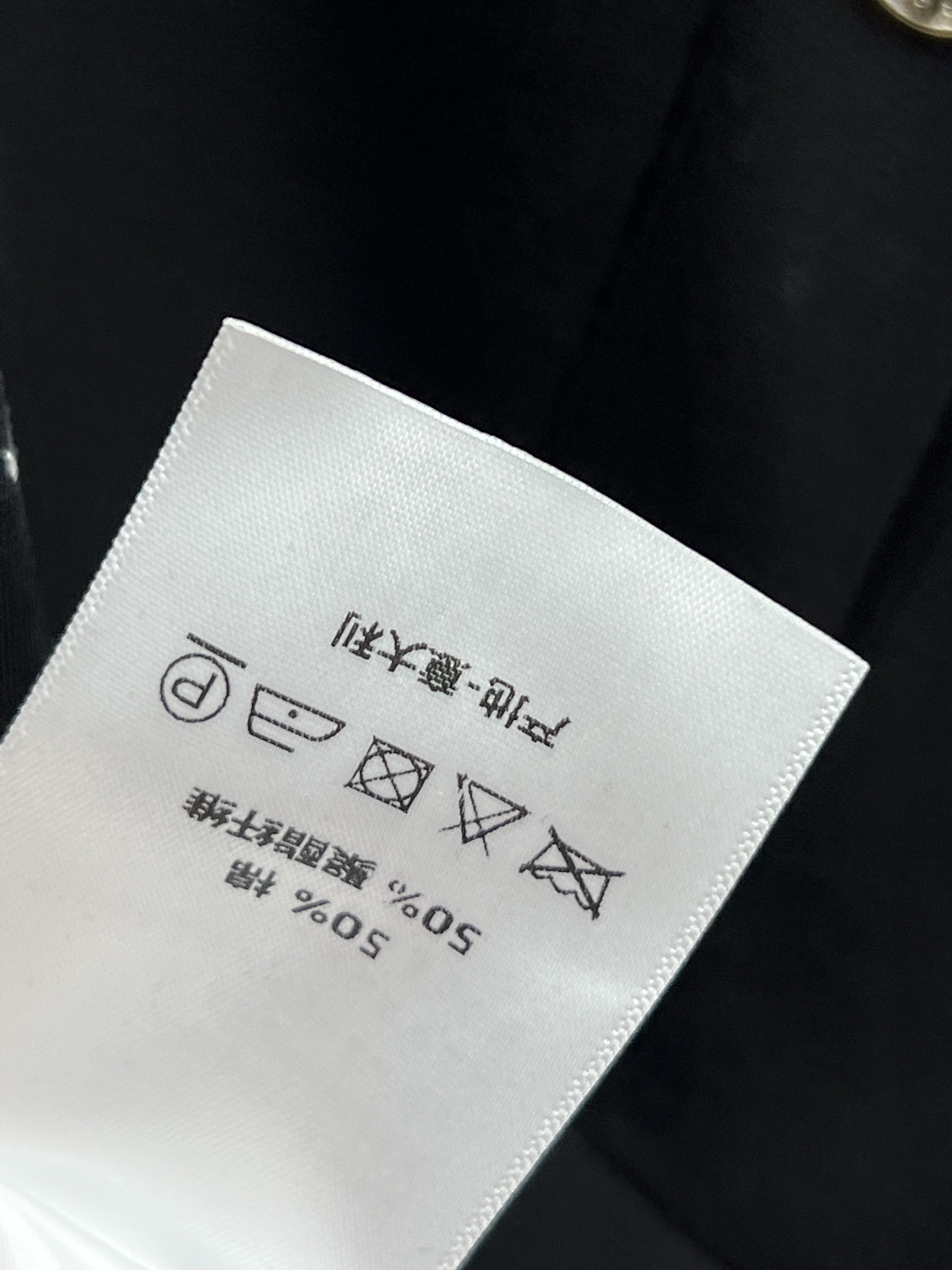 D家 25夏季新款 连帽背心连衣裙 木耳边花边装饰薄纱连帽设计 解锁层次型装多元 与简约风格的交融与收腰