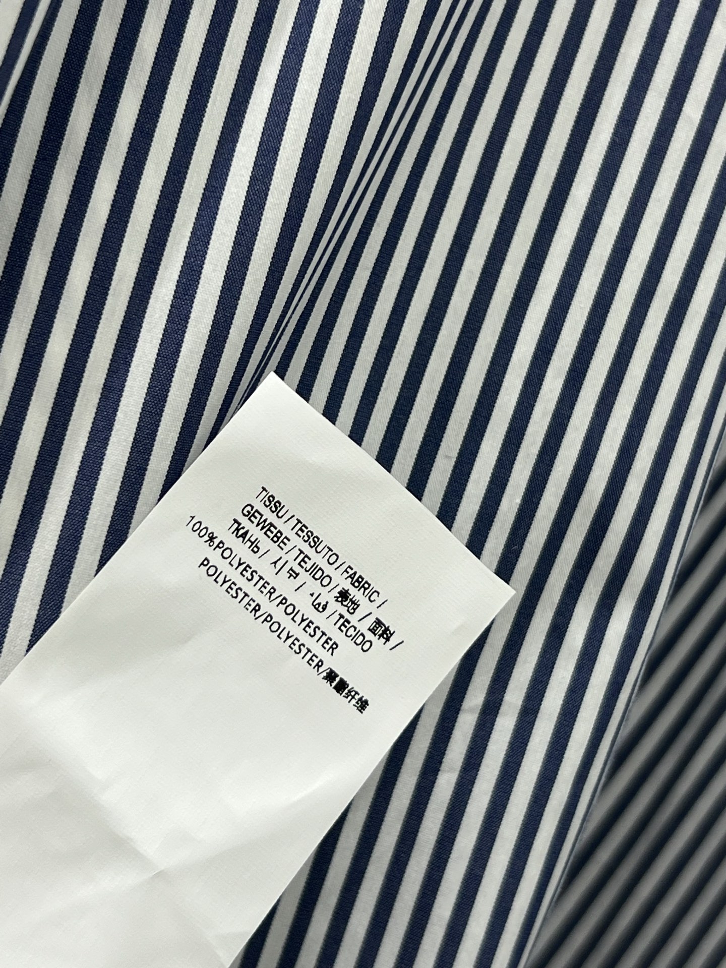 Ysl 25夏季新款 吊带条纹连衣裙 超级惊艳的神仙裙子 温柔性感显曲线 真的太显身材了 只要有点曲线 