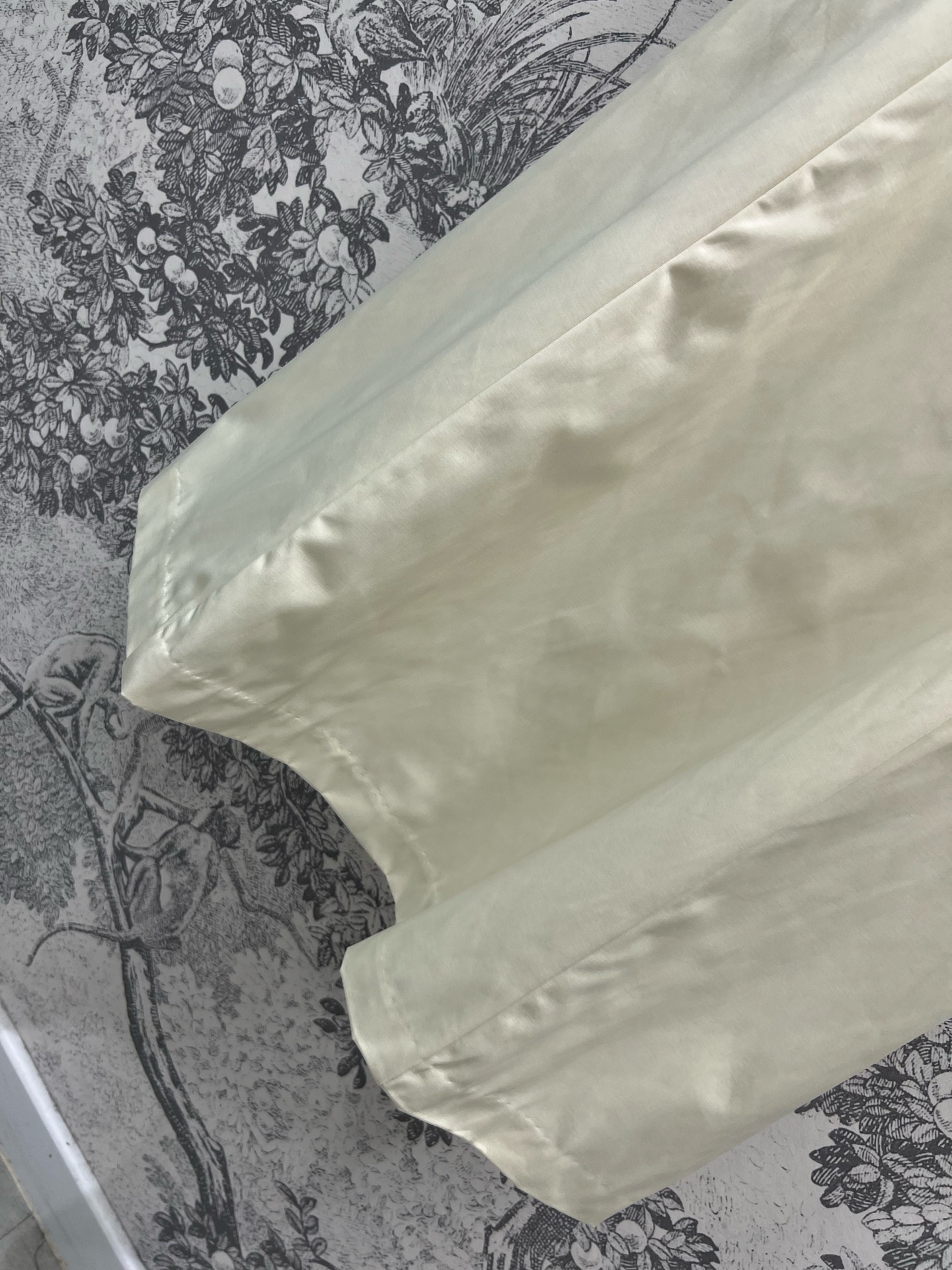 PD家 25夏季新款 三角徽牛仔系列 翻领短外套+腰带半身裙+翻领短袖连衣裙 气质小翻领 配有大口袋 点