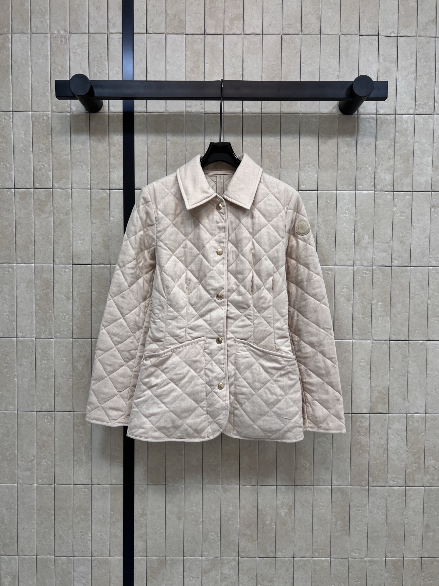 M家 25早秋新款 双面走线菱格亚麻棉服 翻领收腰夹克外套 重工菱格车线棉服 非常重工的系列 双层夹棉 