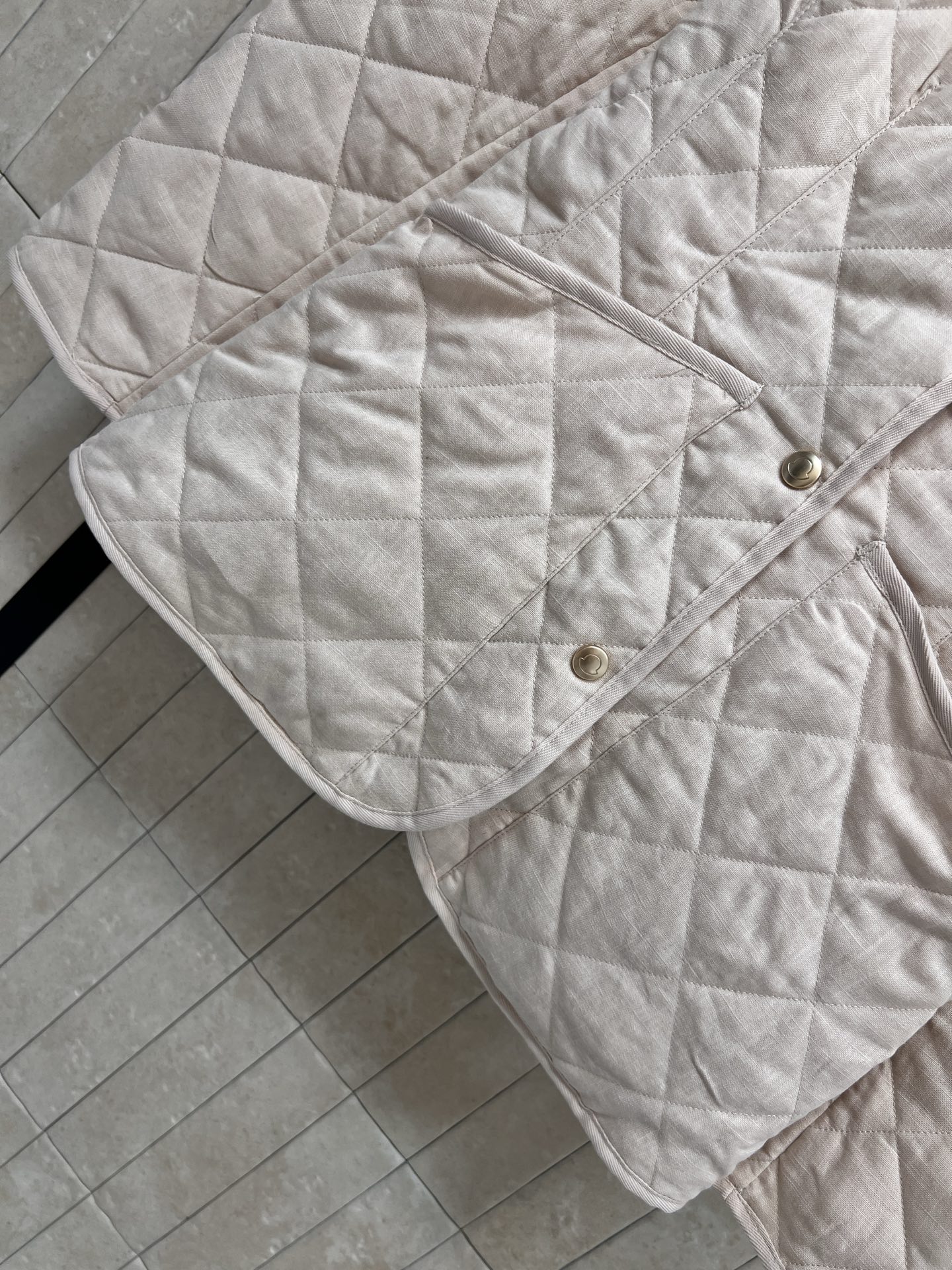 M家 25早秋新款 双面走线菱格亚麻棉服 翻领收腰夹克外套 重工菱格车线棉服 非常重工的系列 双层夹棉 