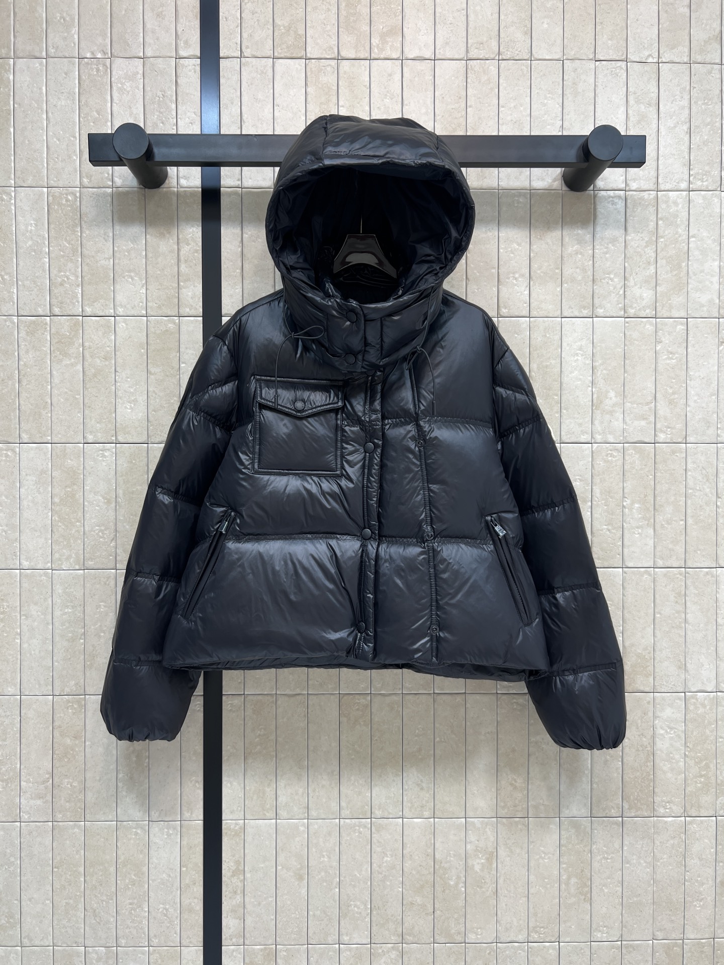 M家 25秋冬新款 连帽面包羽绒服 重磅90鹅绒填充 拿到手就知道轻盈饱满又保暖 跟鸭绒重量差距很大的 