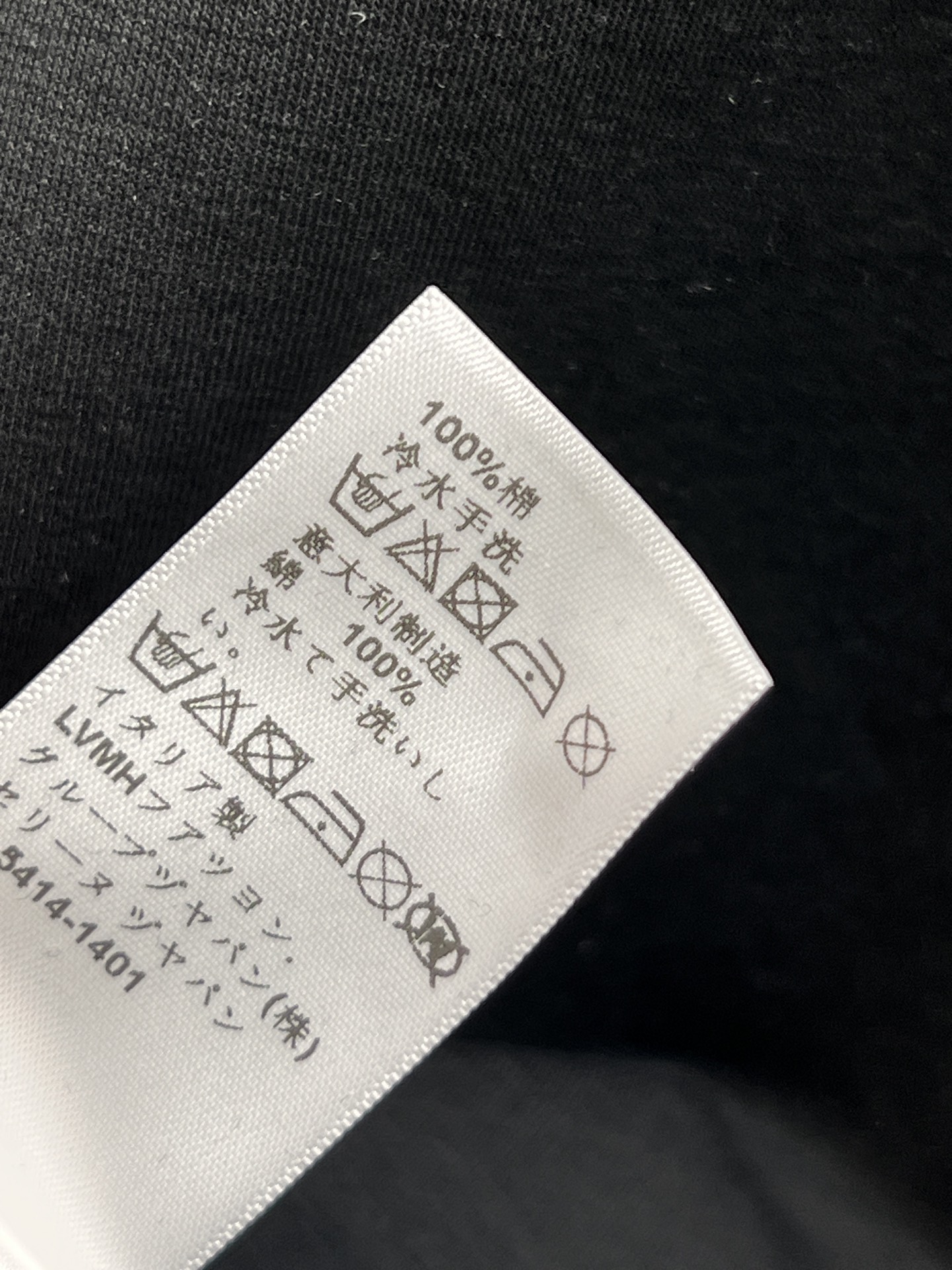 CE家 25早秋新款 休闲风的卫衣套装 圆领套头卫衣+高腰束脚裤  一套上身随性又日常运动风 定位的撞色
