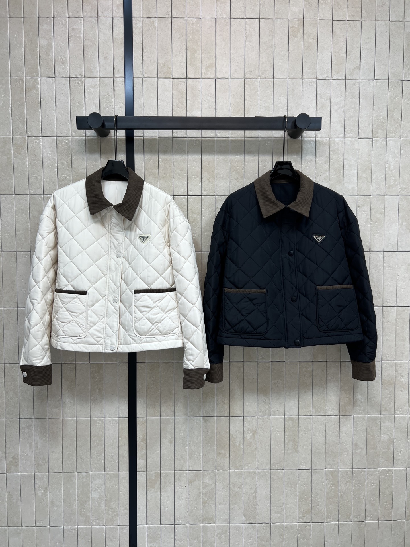 PD家 25秋冬新款 灯芯绒翻领菱格棉服 经典菱形绗缝+高品质羽绒填充 保暖力满分！外层轻盈防风 秋冬穿