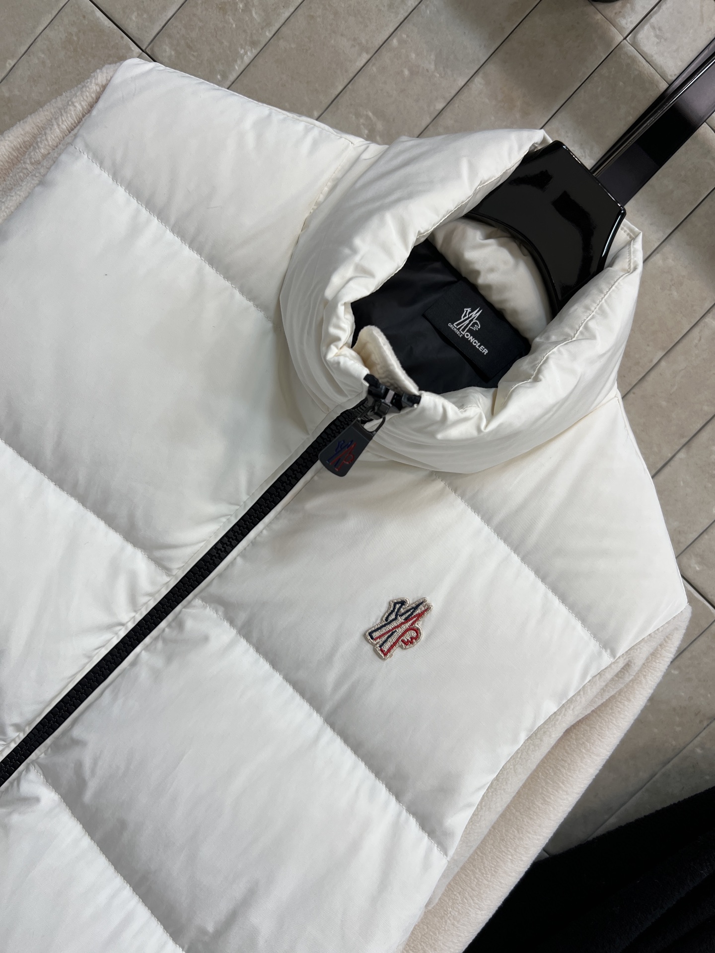 M家 25秋冬新款 滑雪系列拼接毛呢立领羽绒服 主打高性能羽绒填充 保暖力满分！冬天户外或通勤都很适合 