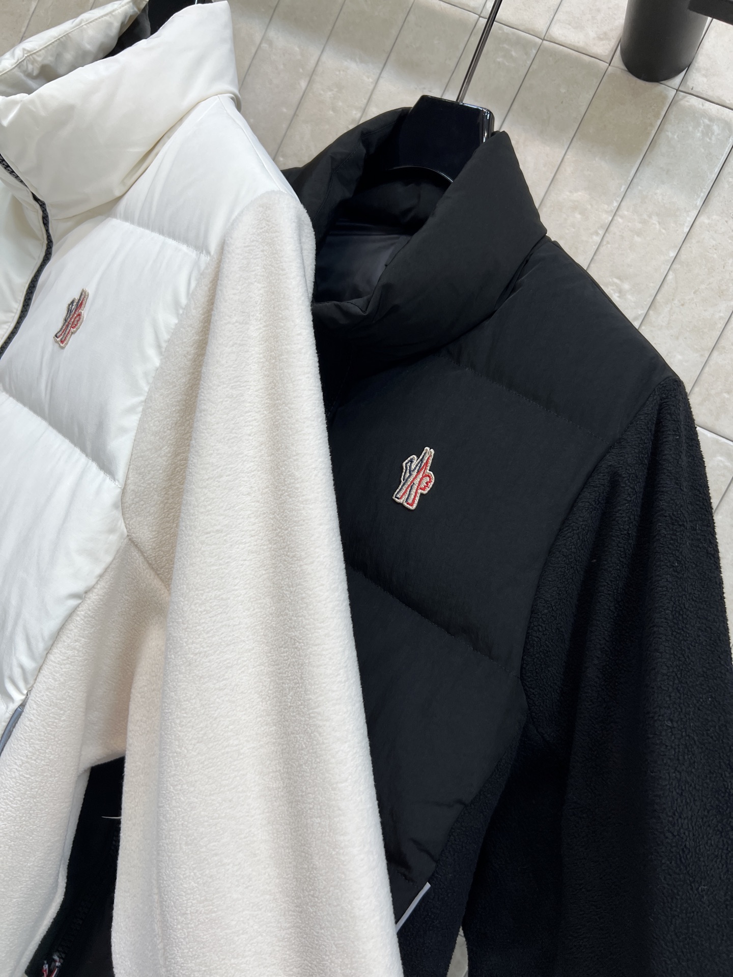 M家 25秋冬新款 滑雪系列拼接毛呢立领羽绒服 主打高性能羽绒填充 保暖力满分！冬天户外或通勤都很适合 