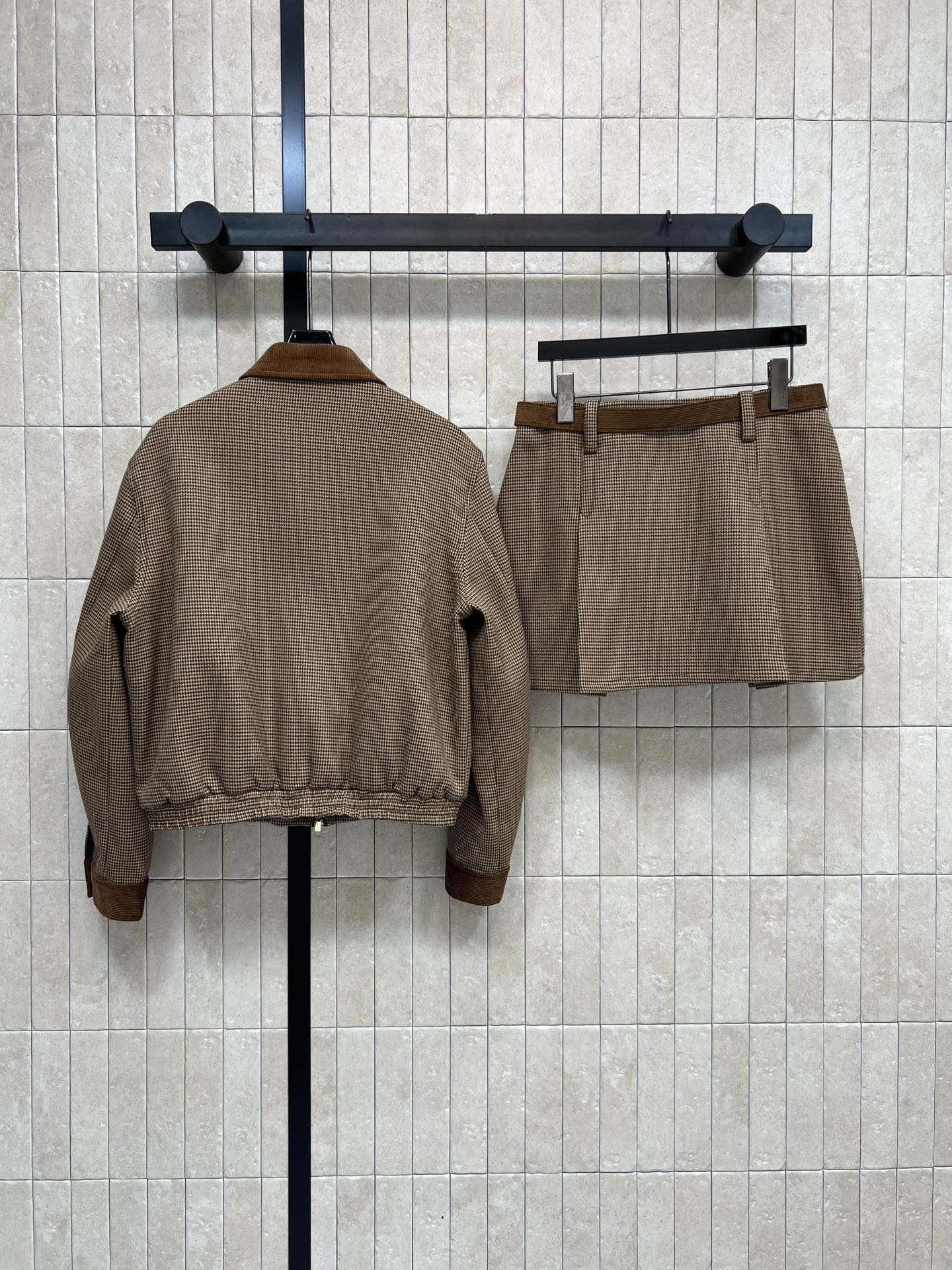 MIU家 25秋冬新款 格纹夹克套装 复古格纹+灯芯绒衣领 撞色设计超有质感！夹克宽松oversize 