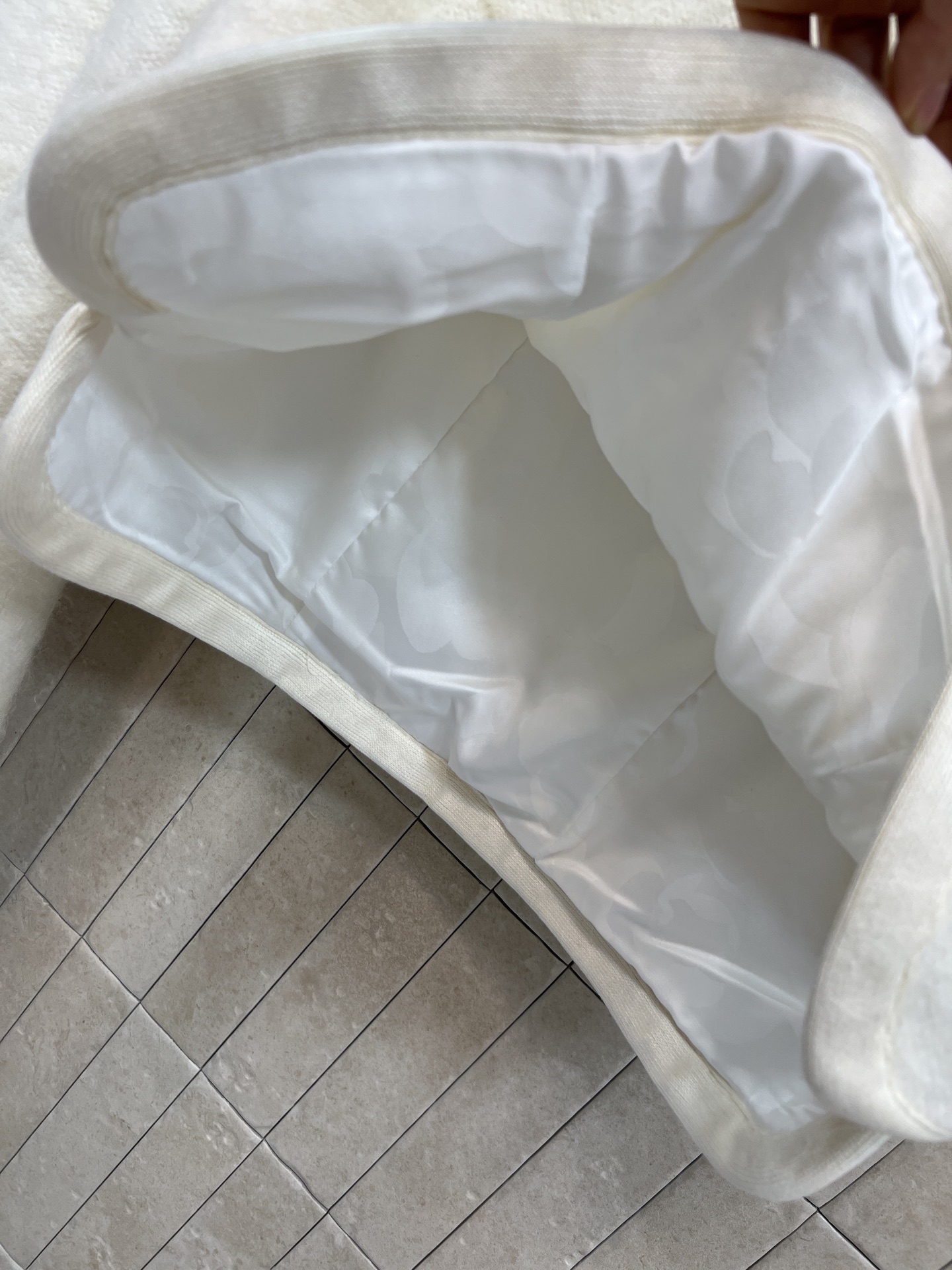 小香家 25秋冬新款 羊毛套装 圆领外套+高腰短裙 名媛又少女的日常 双排扣+金属纽扣点缀 简约又精致 