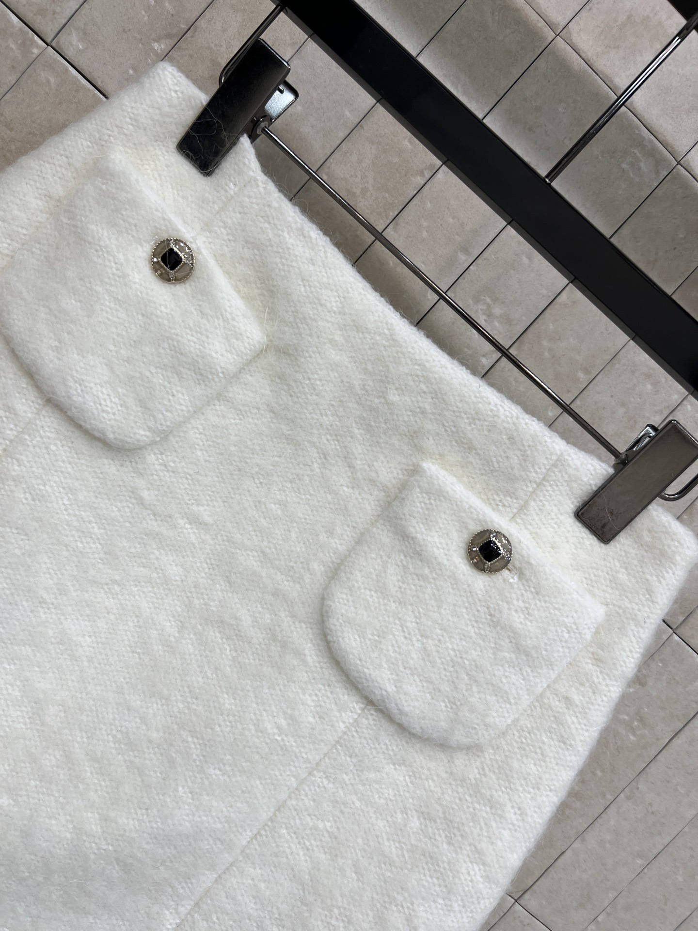 小香家 25秋冬新款 羊毛套装 圆领外套+高腰短裙 名媛又少女的日常 双排扣+金属纽扣点缀 简约又精致 