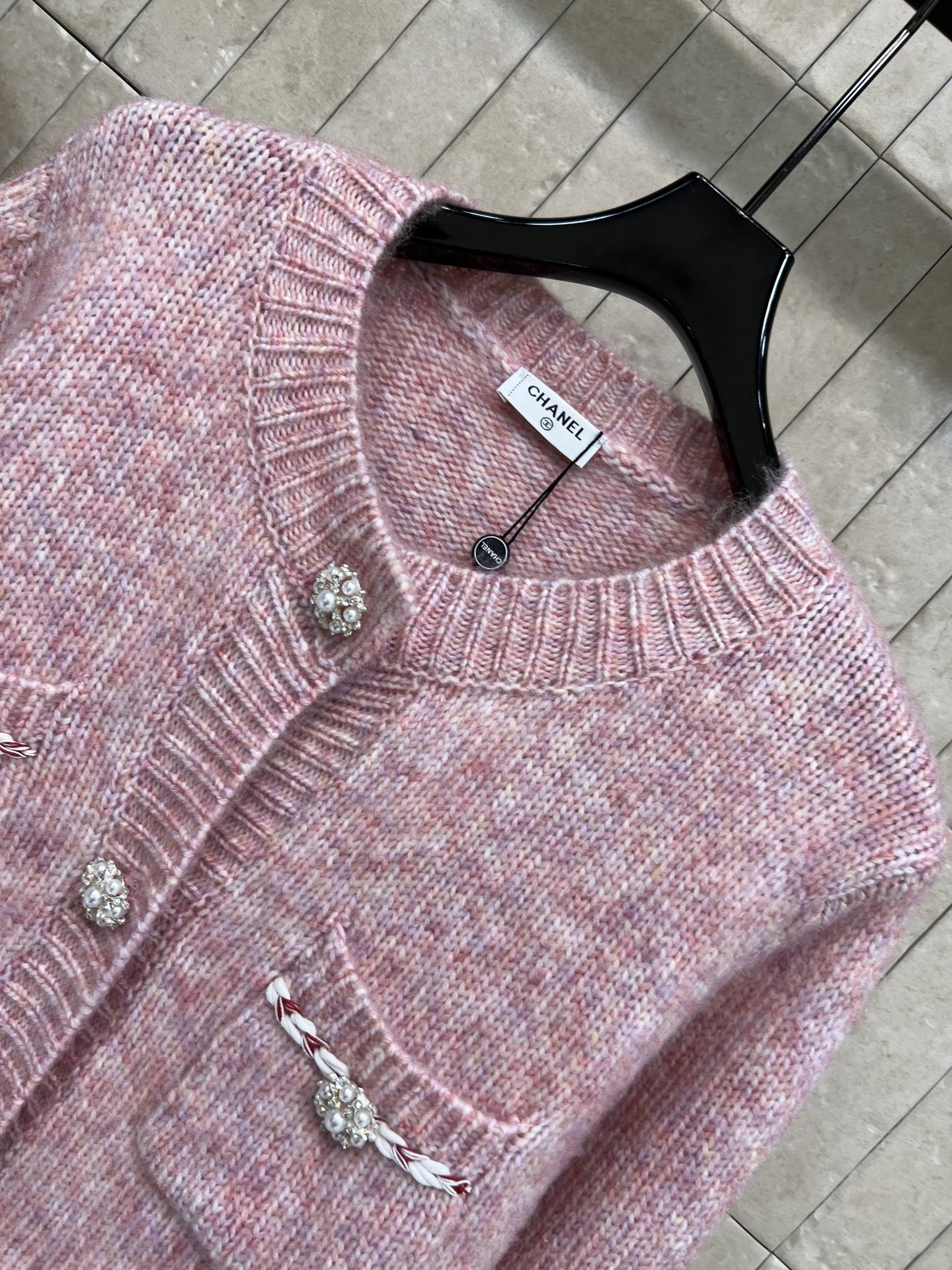 小香家 25秋冬新款 小香风针织毛衣外套 柔软材质超舒适 秋冬穿刚刚好！宽松短款设计 搭配高腰裤或裙子都