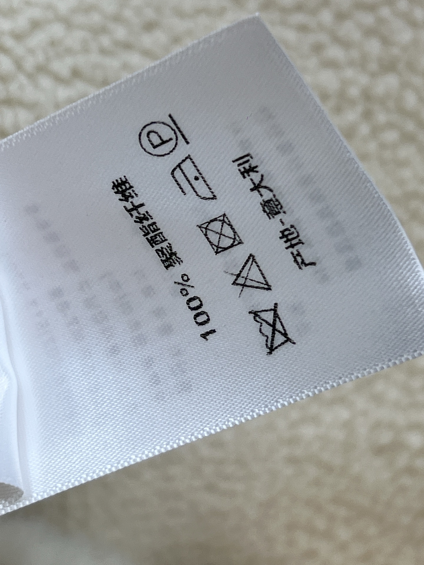 D家 25秋冬新款 羊羔毛短款夹克 柔软蓬松 触感超亲肤 保暖力满分！短款夹克设计 复古又时髦 秋冬穿超