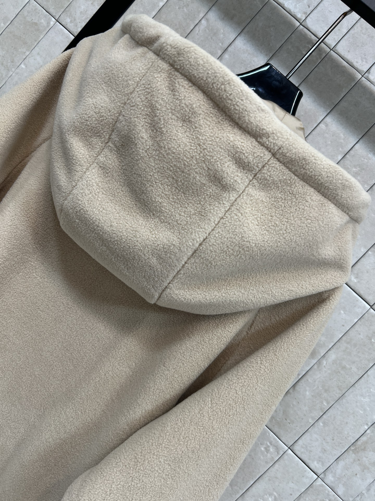 PD家 25秋冬新款 摇粒绒连帽外套 主打实用与舒适 秋冬穿超合适！卡其色低调百搭 通勤休闲都能hold