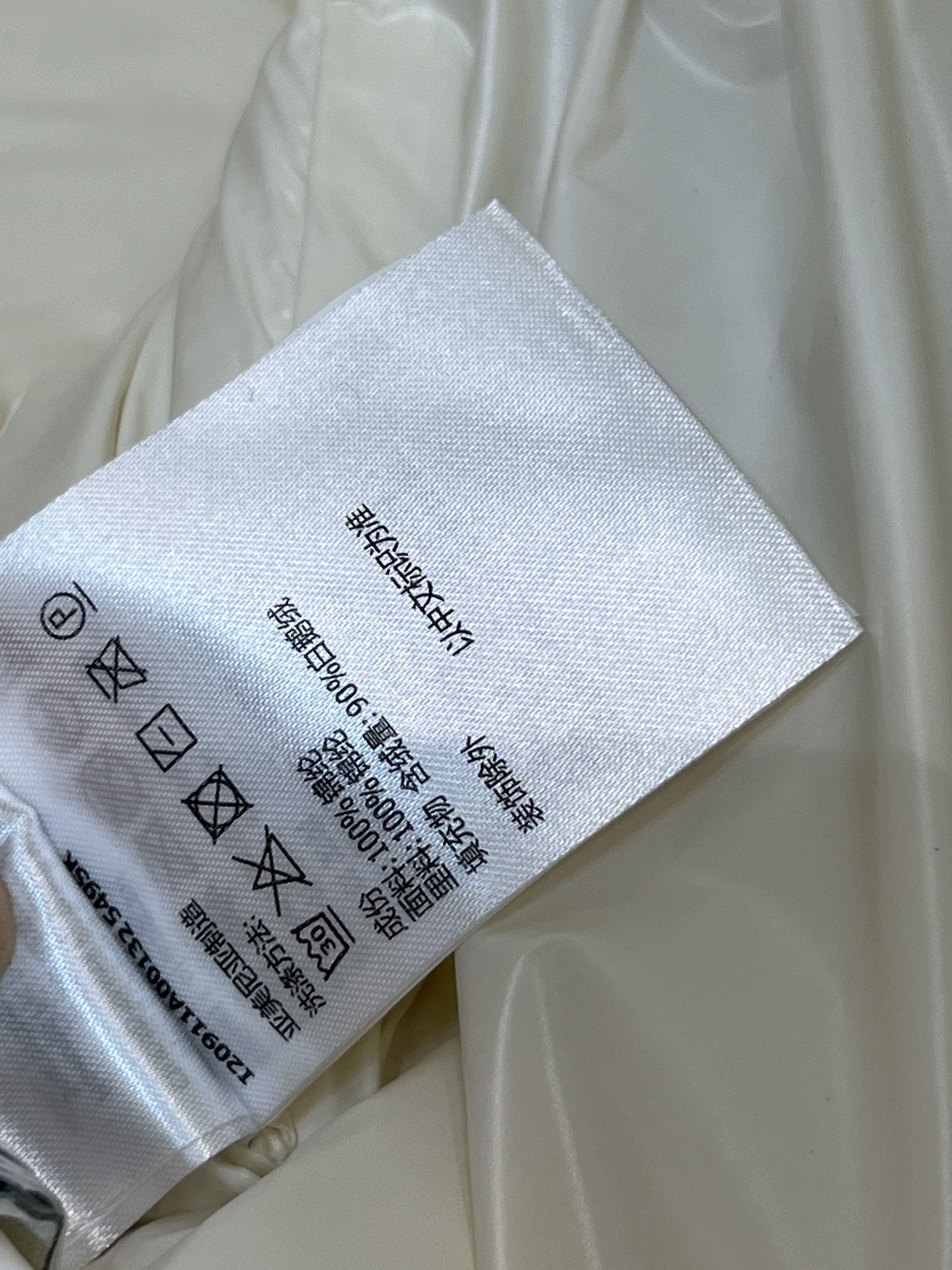 M家 25秋冬新款 连帽中长款羽绒服 宽松H版型显瘦显高随性搭配 国标90白鹅绒填充 保暖力满分！外层防