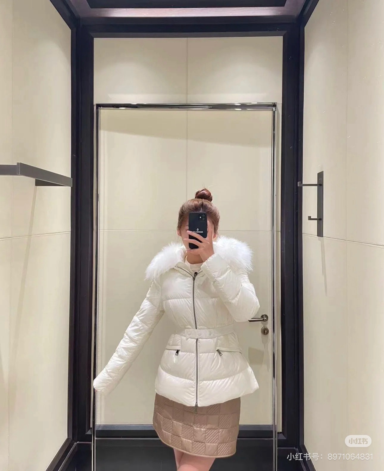 NO:608770,xiaohongshu,,alexander wang19860909小红书,,alexander wang,Women's clothing