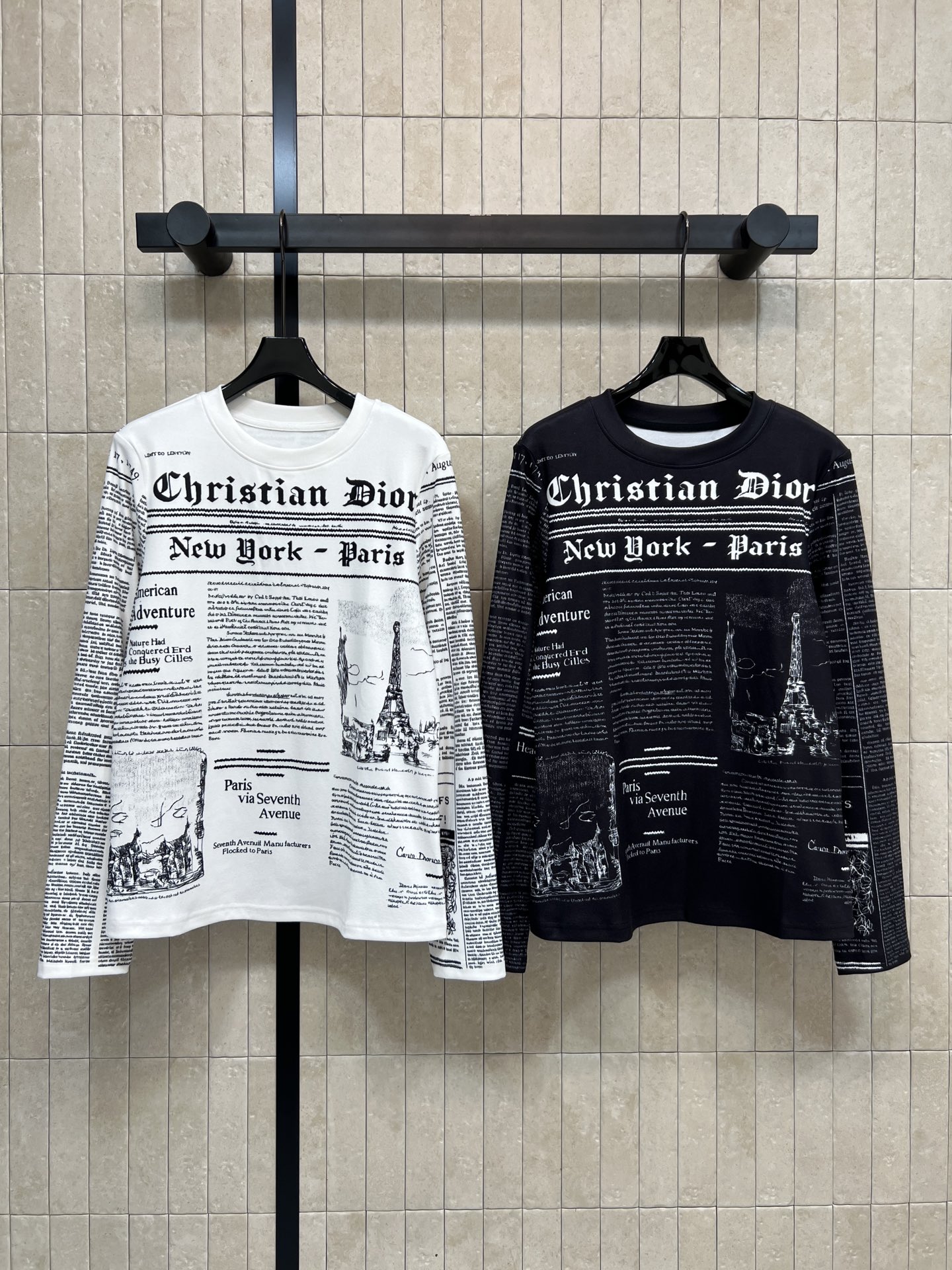 NO:609568,D Home 26 early spring new style newspaper printed knitted bottoming shirt. Customized newspaper printed pattern and high quality velvet fabric. Soft and comfortable. Round neck design is simple and versatile. It is great for daily wear or street style. The black and white color scheme is classic and durable. Easily manage various occasions!  Two colors and three codes, dior, alexander wang19860909D家 26早春新款 报纸印花针织打底衫 定制报纸印花图案高品质加绒面料 柔软舒适 圆领设计简约百搭 日常穿搭或街头风都很出彩 黑白配色经典耐看 轻松驾驭各种场合！两色三码,,dior,alexander wang,Women's clothing