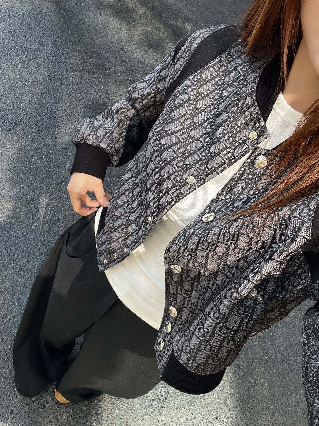 NO:610400,Upper body picture,,alexander wang19860909上身图,,alexander wang,Women's clothing