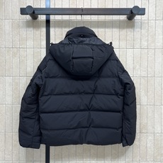 MO家 25秋冬新款 滑雪连帽立领羽绒服 主打户外功能 防风防水面料+国标90绒填充 保暖力超强涨 短款 MO家 25秋冬新款 滑雪连帽立领羽绒服 主打户外功能 防风防水面料+国标90绒填充 保暖力超强涨 短款