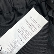 LW家 26春夏新款 皮革高腰阔腿西裤 各种场合都适合穿 秒抬气质 超级高级 自带气场感 logo皮革高 LW家 26春夏新款 皮革高腰阔腿西裤 各种场合都适合穿 秒抬气质 超级高级 自带气场感 logo皮革高