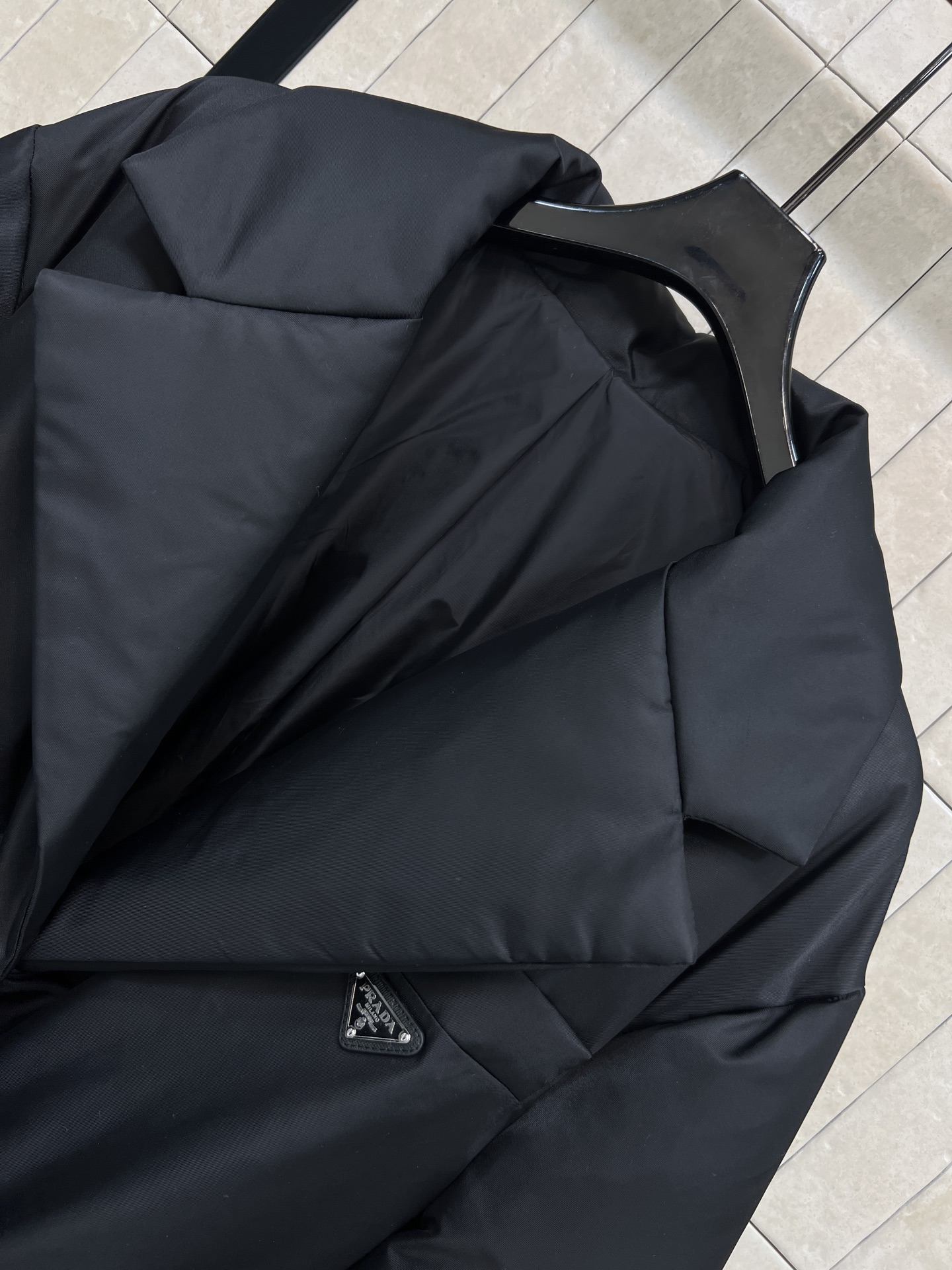 PD家 25秋冬新款 西装式羽绒服 西装翻领+皮革腰带设计 显瘦显腿长 时髦感满分 国标90白鹅绒填充 