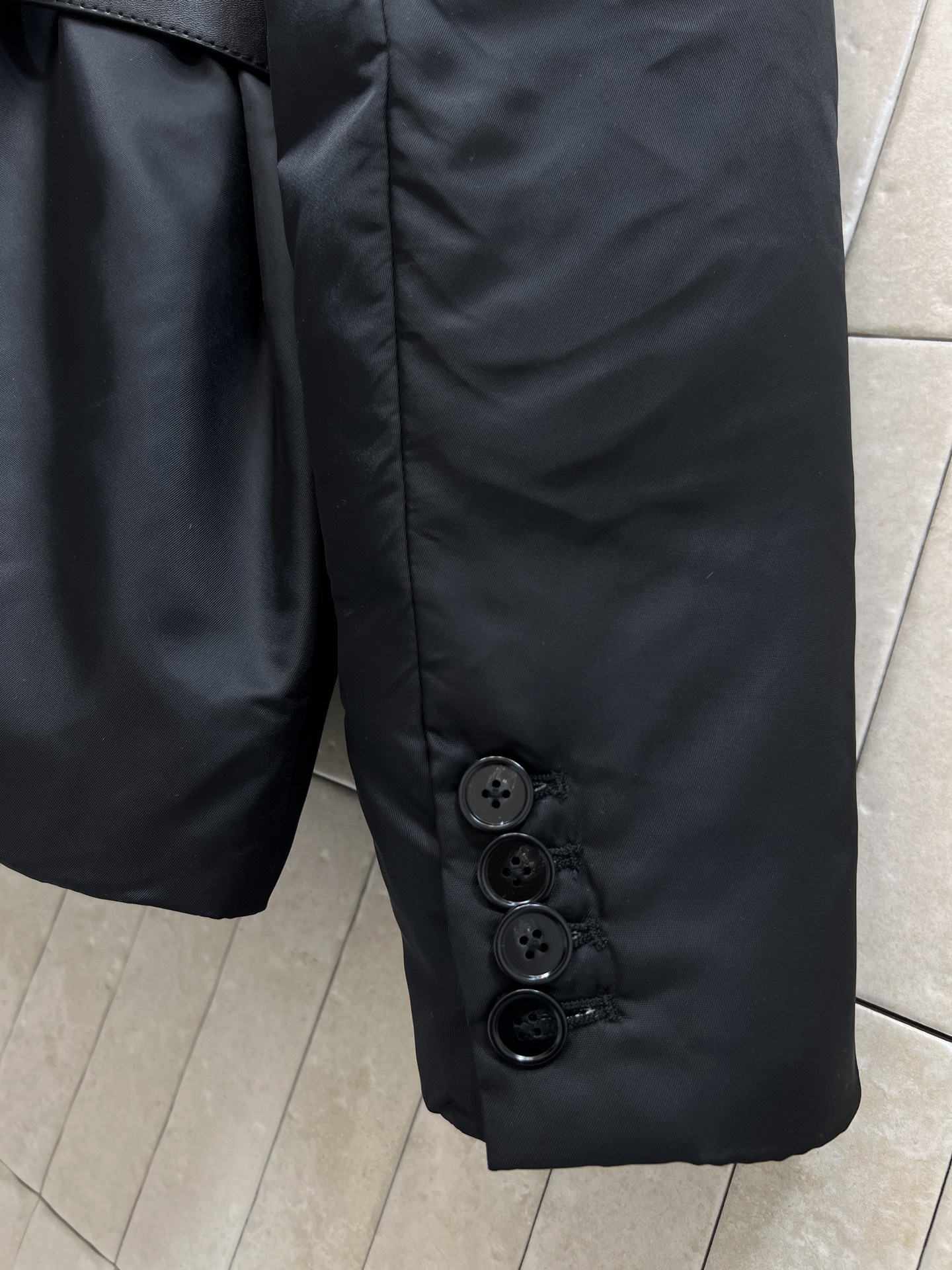 PD家 25秋冬新款 西装式羽绒服 西装翻领+皮革腰带设计 显瘦显腿长 时髦感满分 国标90白鹅绒填充 
