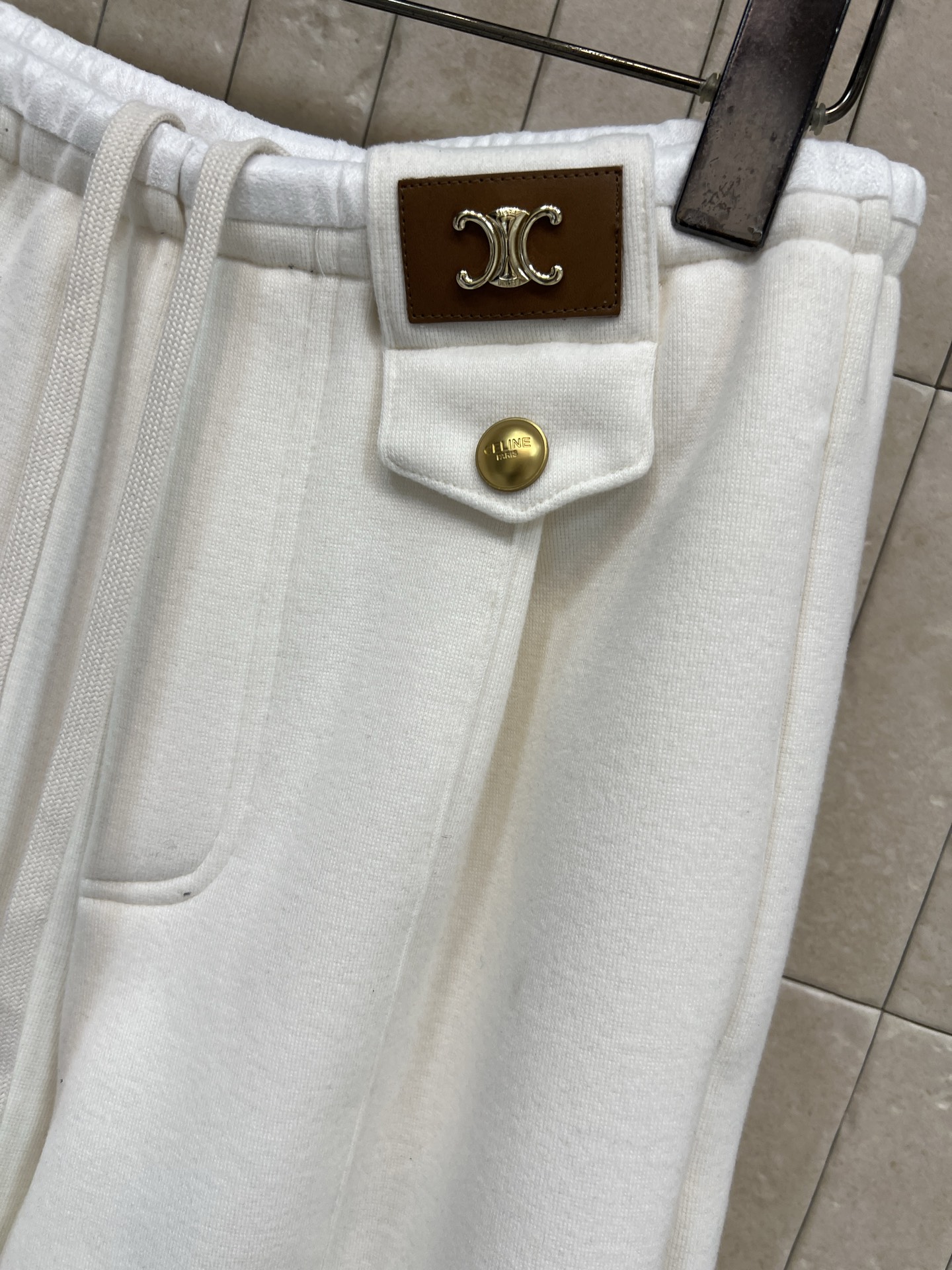 CE家 25秋冬新款 logo休闲阔腿裤 秋冬穿超舒服！高腰内抽绳设计 松紧可调节 适合各种身材  裤型