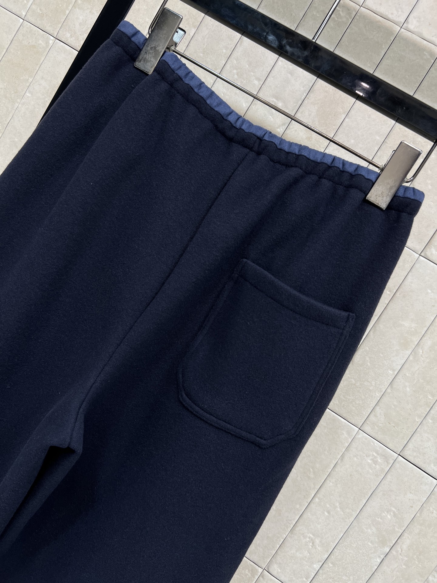 CE家 25秋冬新款 logo休闲阔腿裤 秋冬穿超舒服！高腰内抽绳设计 松紧可调节 适合各种身材  裤型