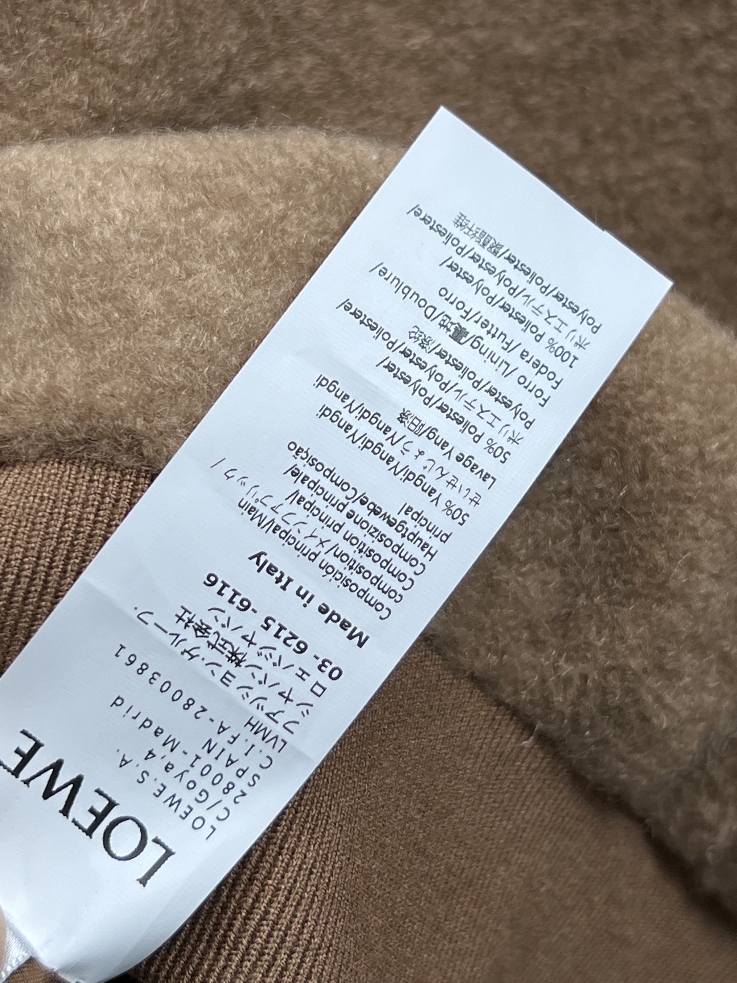 LW家 25秋冬新款 羊羔绒棒球服 柔软又保暖 秋冬穿超合适！经典立领+金色logo徽标纽扣 细节满分 