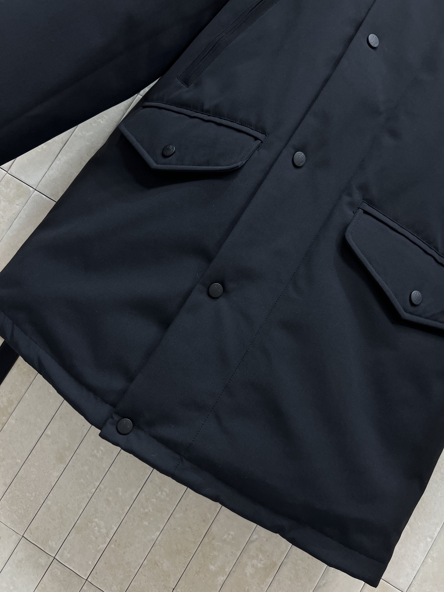 MO家 25秋冬新款 户外派克连帽羽绒服 防水防风还透气 超适合户外活动 内部填充高品质鹅绒 保暖力满分