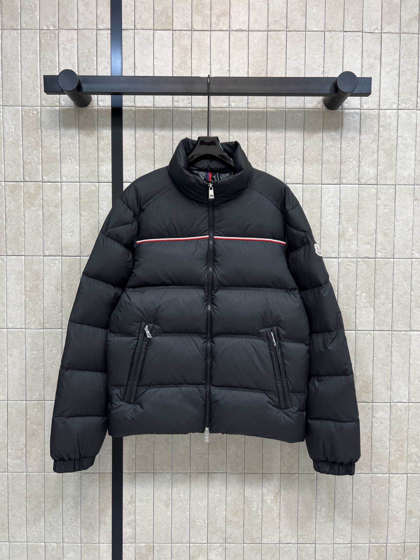 MO家 25秋冬新款 立领羽绒服 简约利落 适合商务or休闲场合 高品质防风防水面料+高蓬松羽绒填充 保