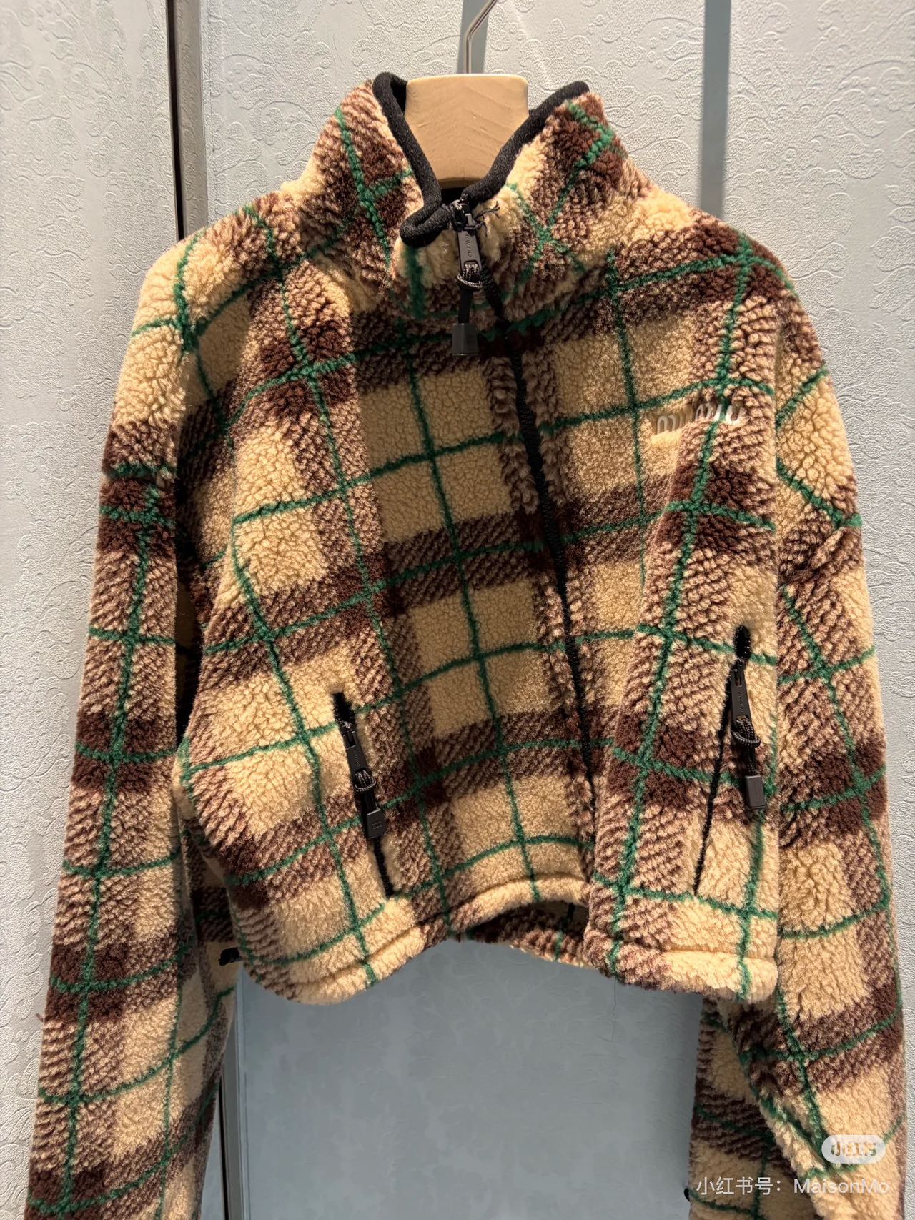 NO:656633,xiaohongshu,,alexander wang19860909小红书,,alexander wang,Women's clothing