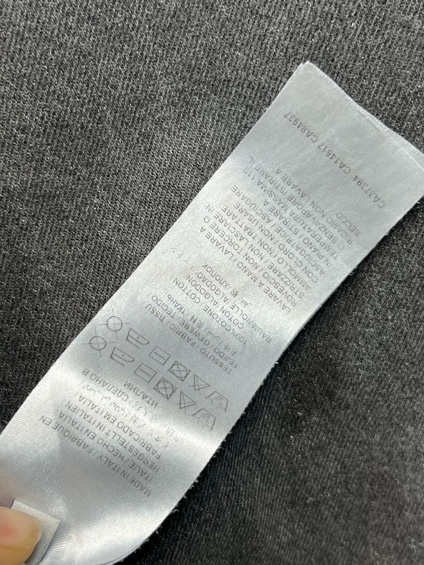 G家 26早春新款 双G印花拼接牛仔夹克外套 领口.袖口拼接经典双G提花设计 翻领宽松剪裁 上身帅气百搭