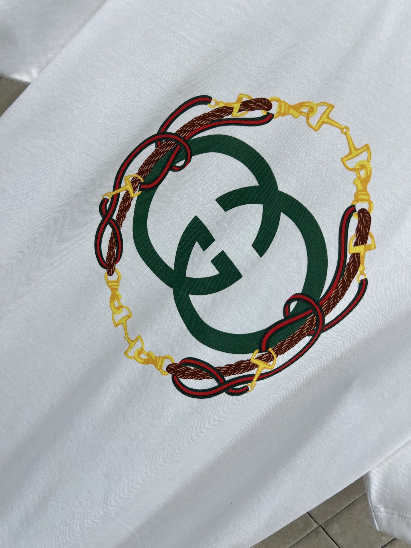 G家 26春夏新款 双G印花短袖T恤 胸前经典双G标志 图案印花 纯棉材质柔软舒适 宽松版型日常穿搭无压