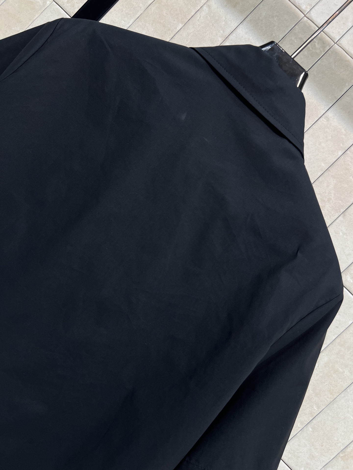 PD家 26春夏新款 翻领短袖衬衫 采用轻薄透气棉质面料 夏天穿超舒服！经典翻领+单排纽扣设计 单口袋品