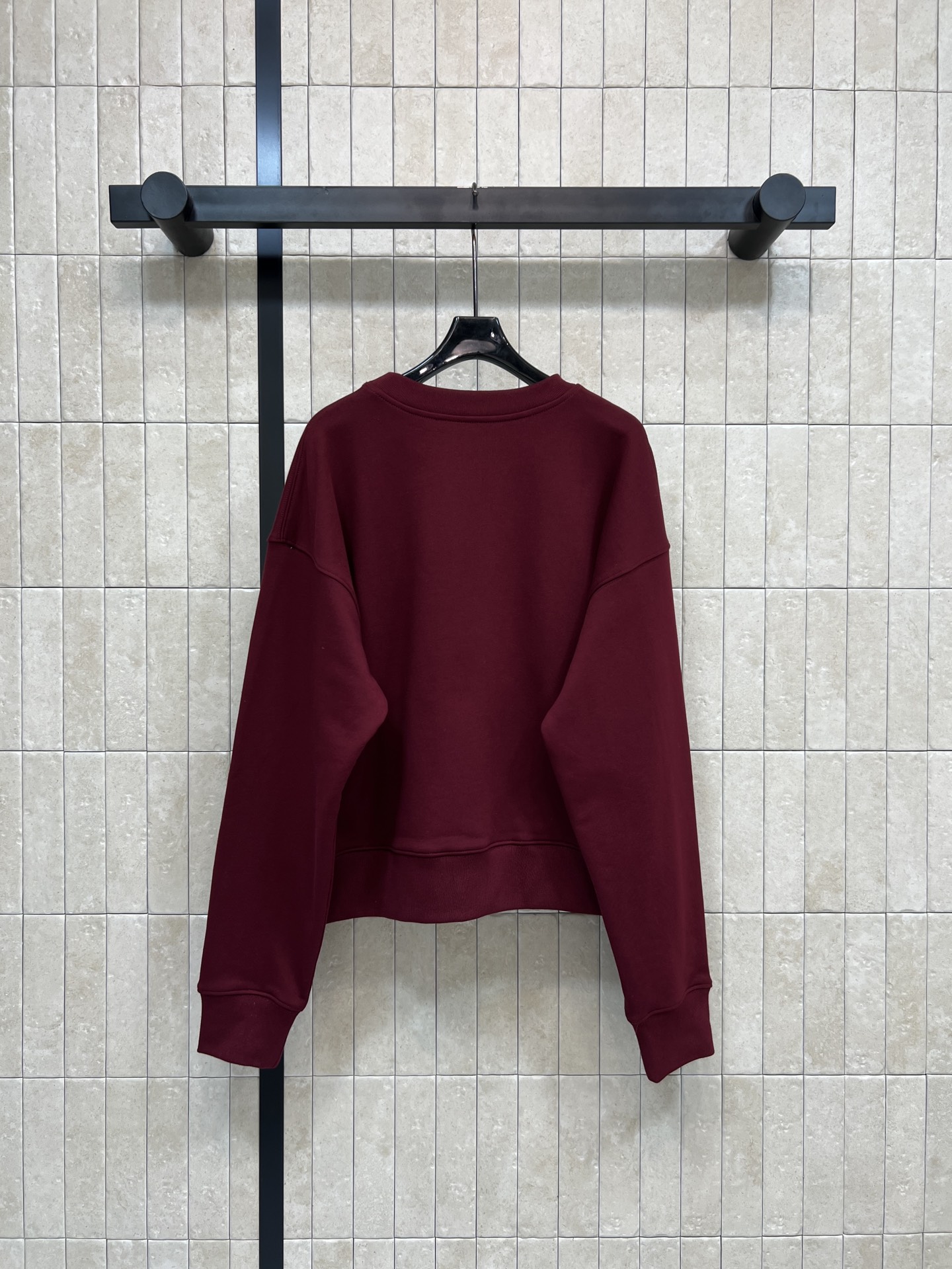 G家 26早春新款 GG徽标图案圆领卫衣 胸前双G标志+金色链条刺绣 节日氛围感满满 圆领宽松版型 超级