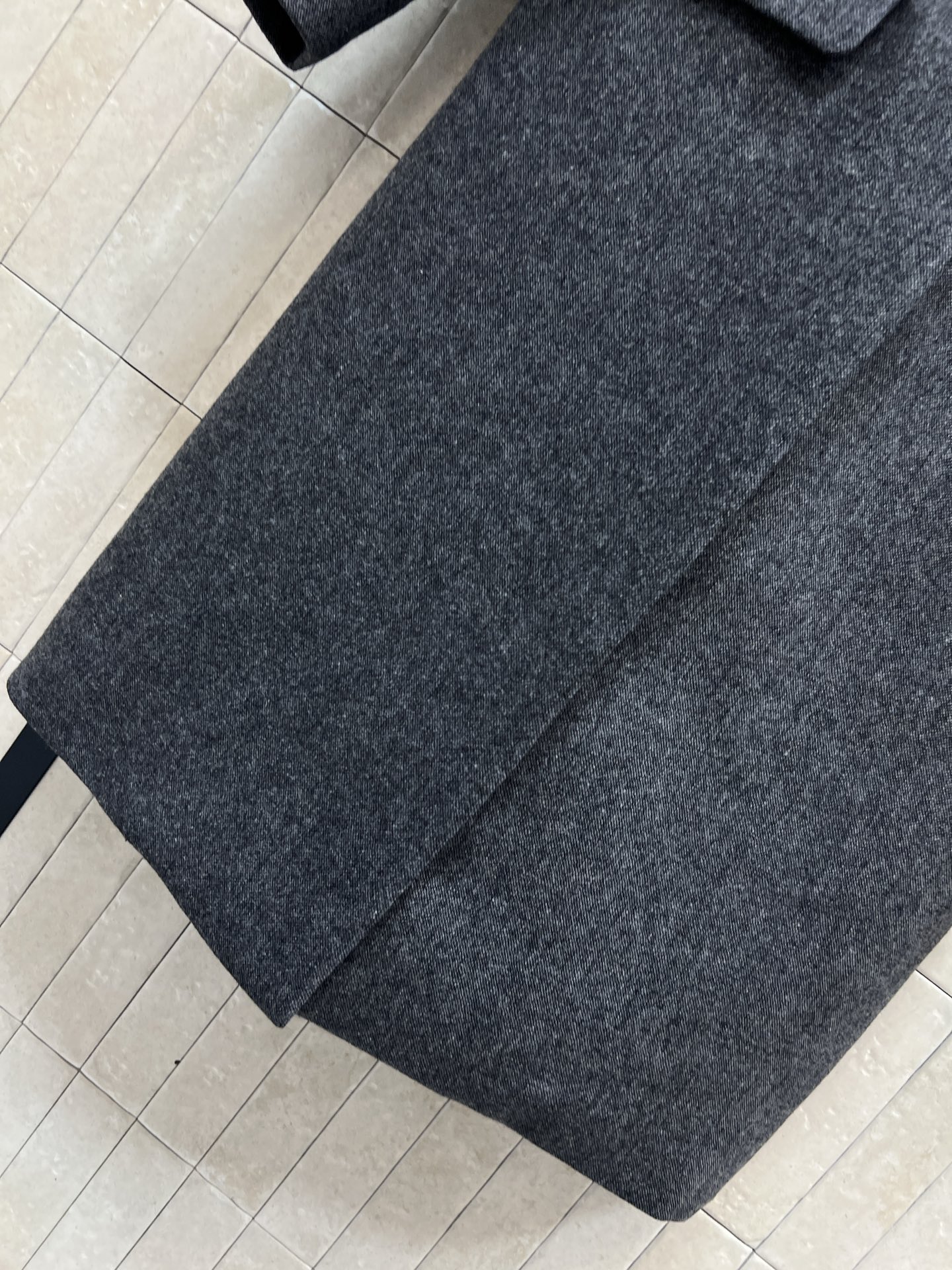 PD家 26早春新款 灰色羊毛拼接连帽大衣 外层羊毛混纺 柔软又保暖 秋冬穿超合适！拼接可拆卸深蓝连帽绗