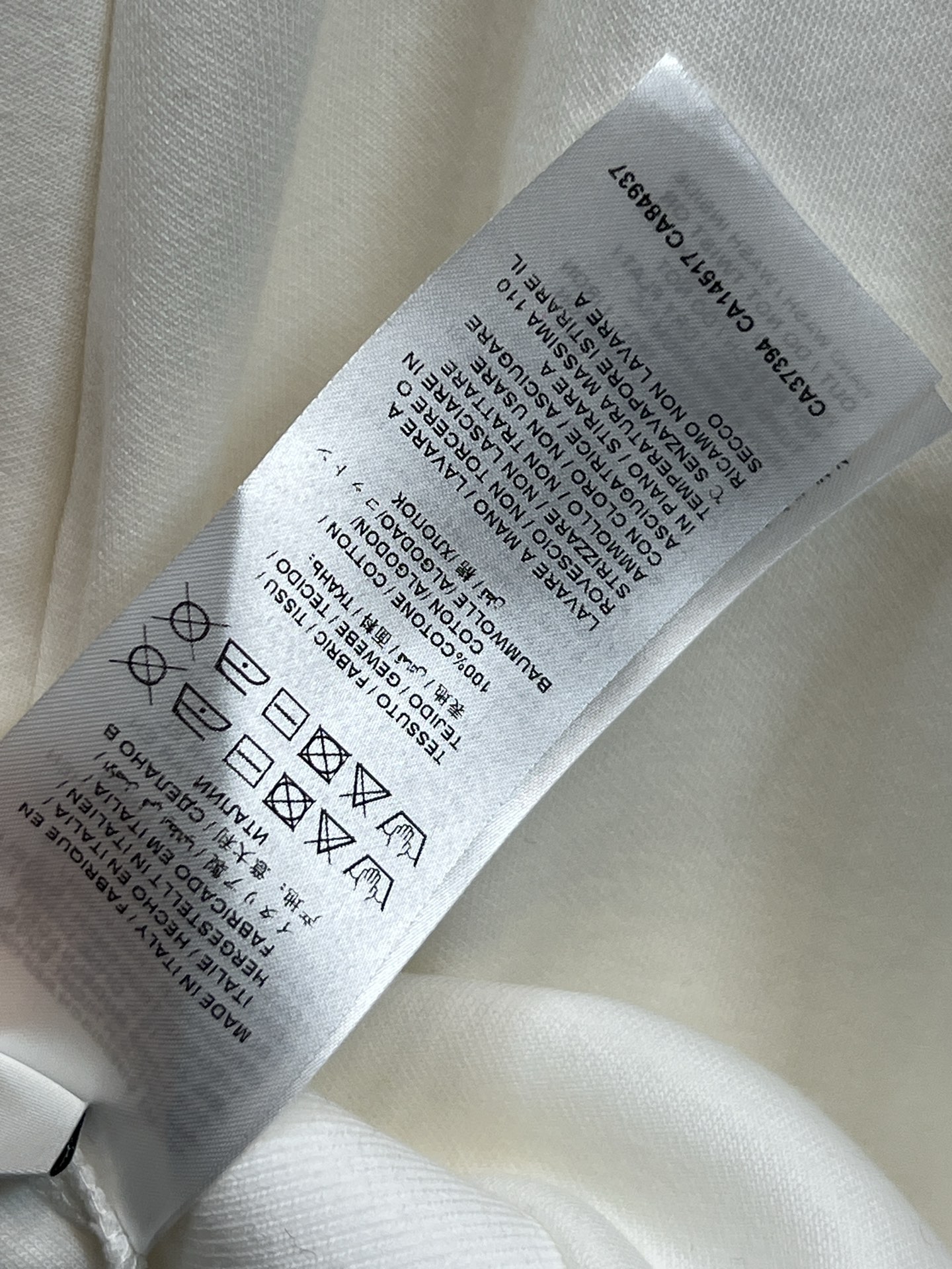 G家 26早春新款 刺绣logo白色套装 圆领外套+高腰短裤 柔软棉质面料 穿着超舒适！经典圆领单排扣外