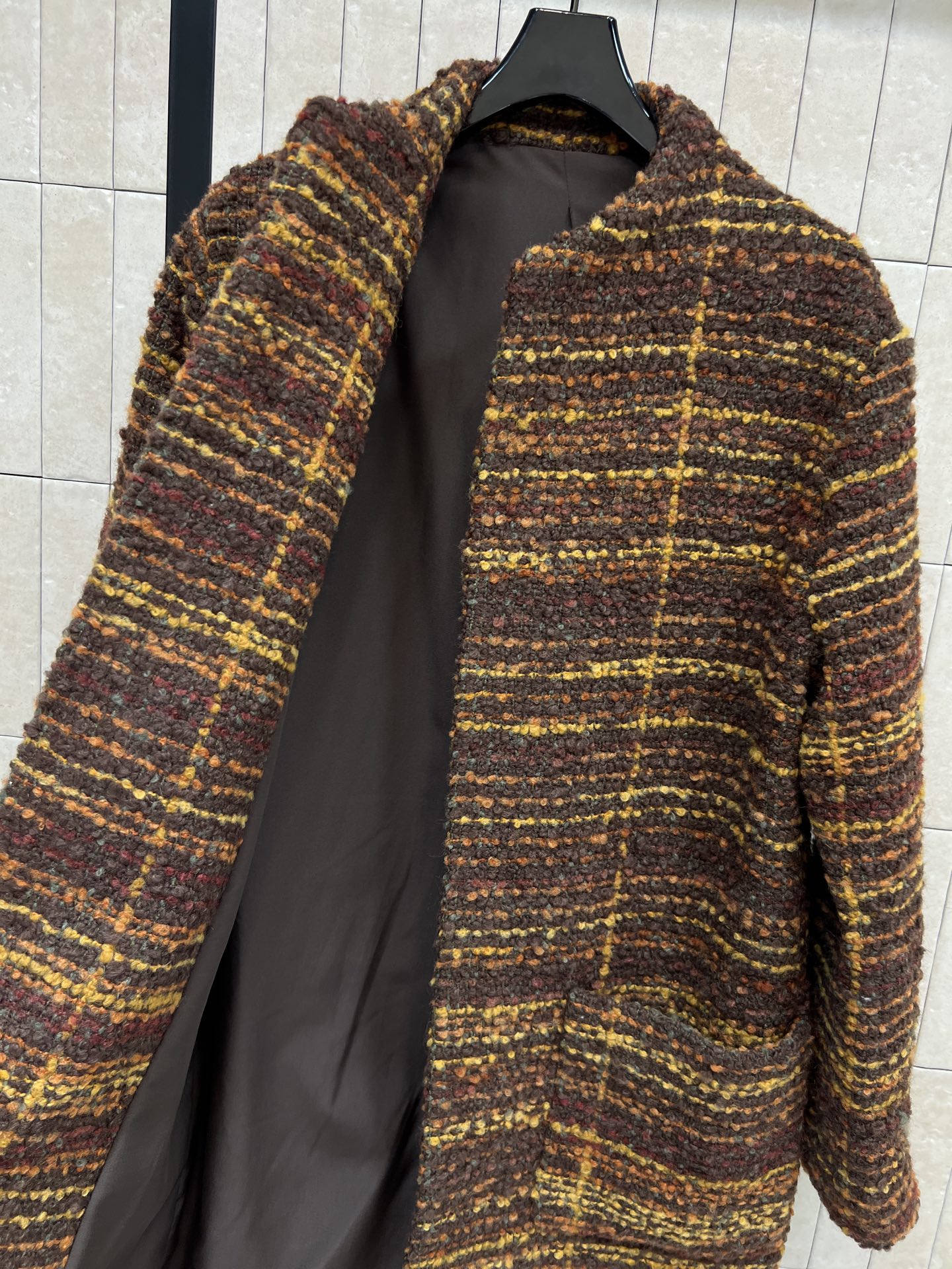 lp🌹家 26早春新款 粗花呢外套 深棕与黄色格纹设计 复古又高级 马海毛与羊毛混纺 柔软保暖 秋冬穿超