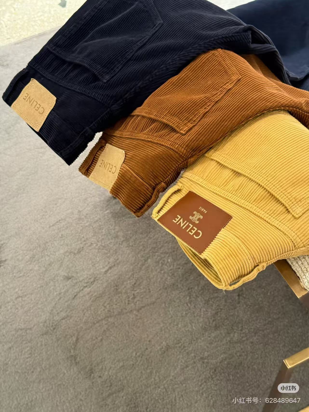 NO:713176,,,19860909,,,Women's clothing