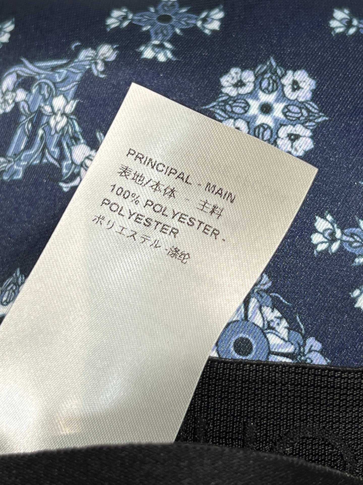 L家 26早春新款 深蓝色复古花纹logo松紧腰阔腿裤 轻盈垂顺面料 夏天穿超舒服！复古花纹图案清新自然