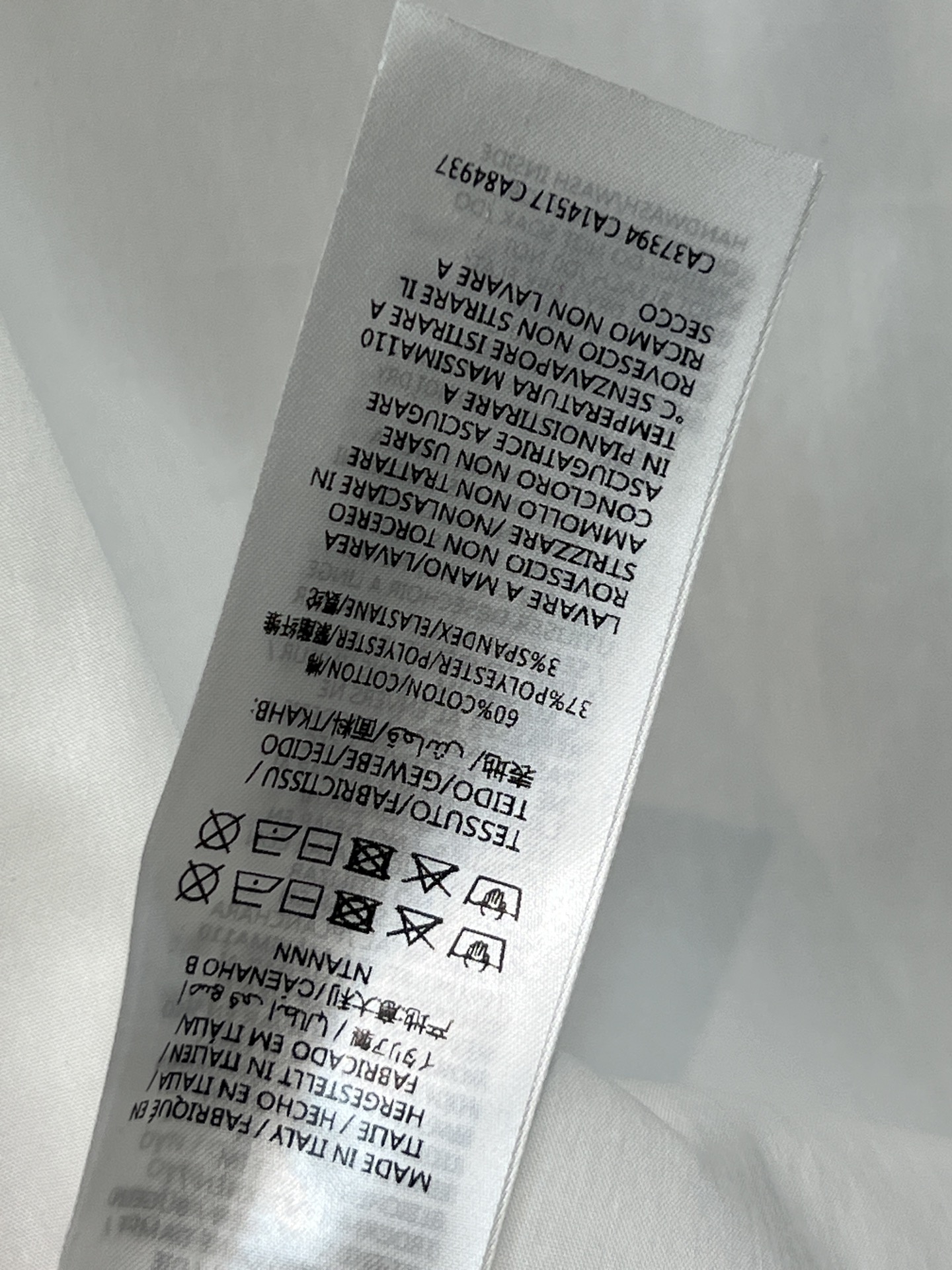 G家 26春夏新款 口袋Logo刺绣长袖衬衫 黑白纯色高级百搭 一眼清凉的感觉 还可以当防晒穿 右侧胸前