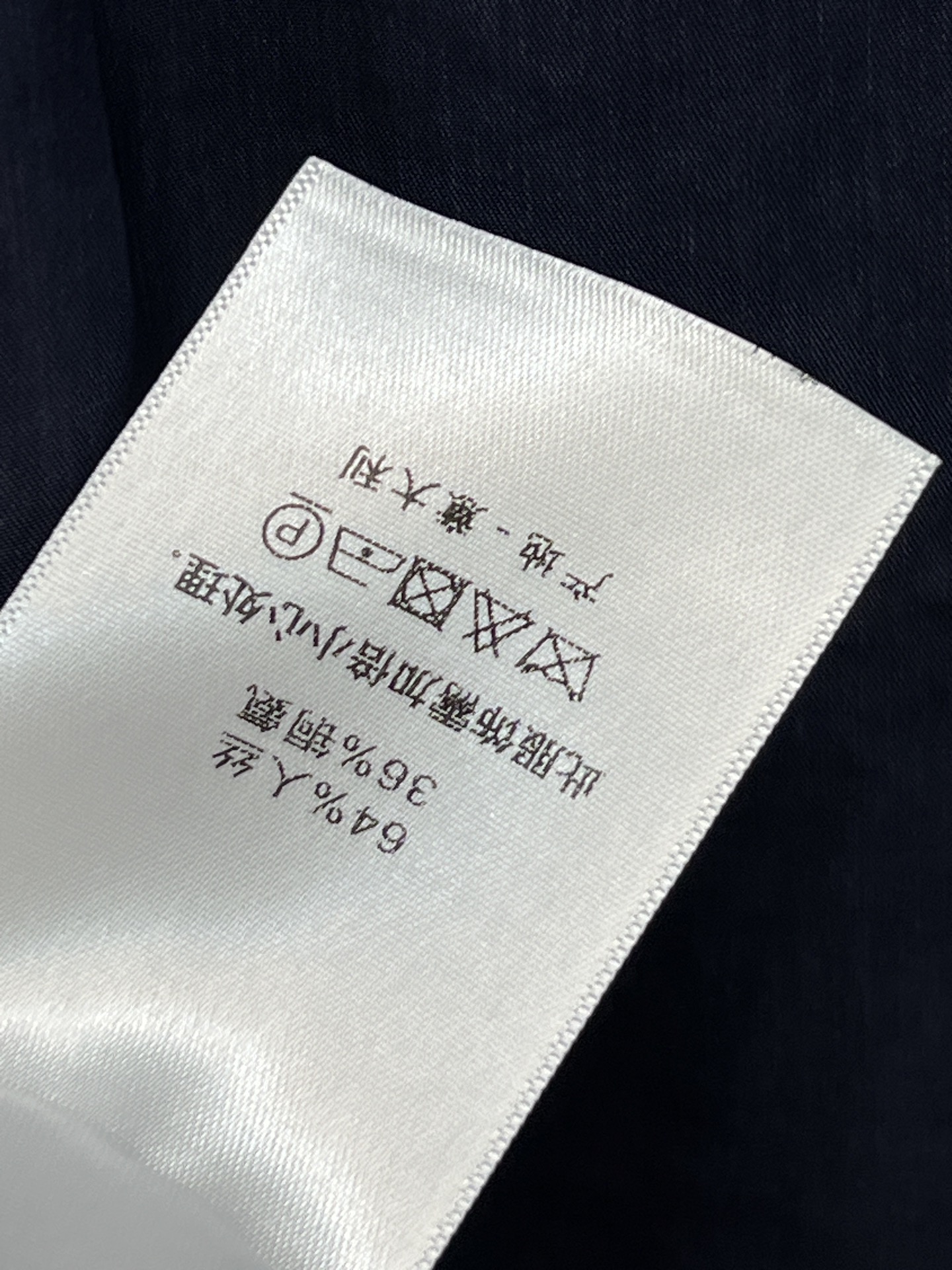 D家 26春夏新款 藏青色宽松休闲套装 长袖衬衫+阔腿裤 简约设计+抽绳松紧腰 舒适又实用！面料轻薄透气