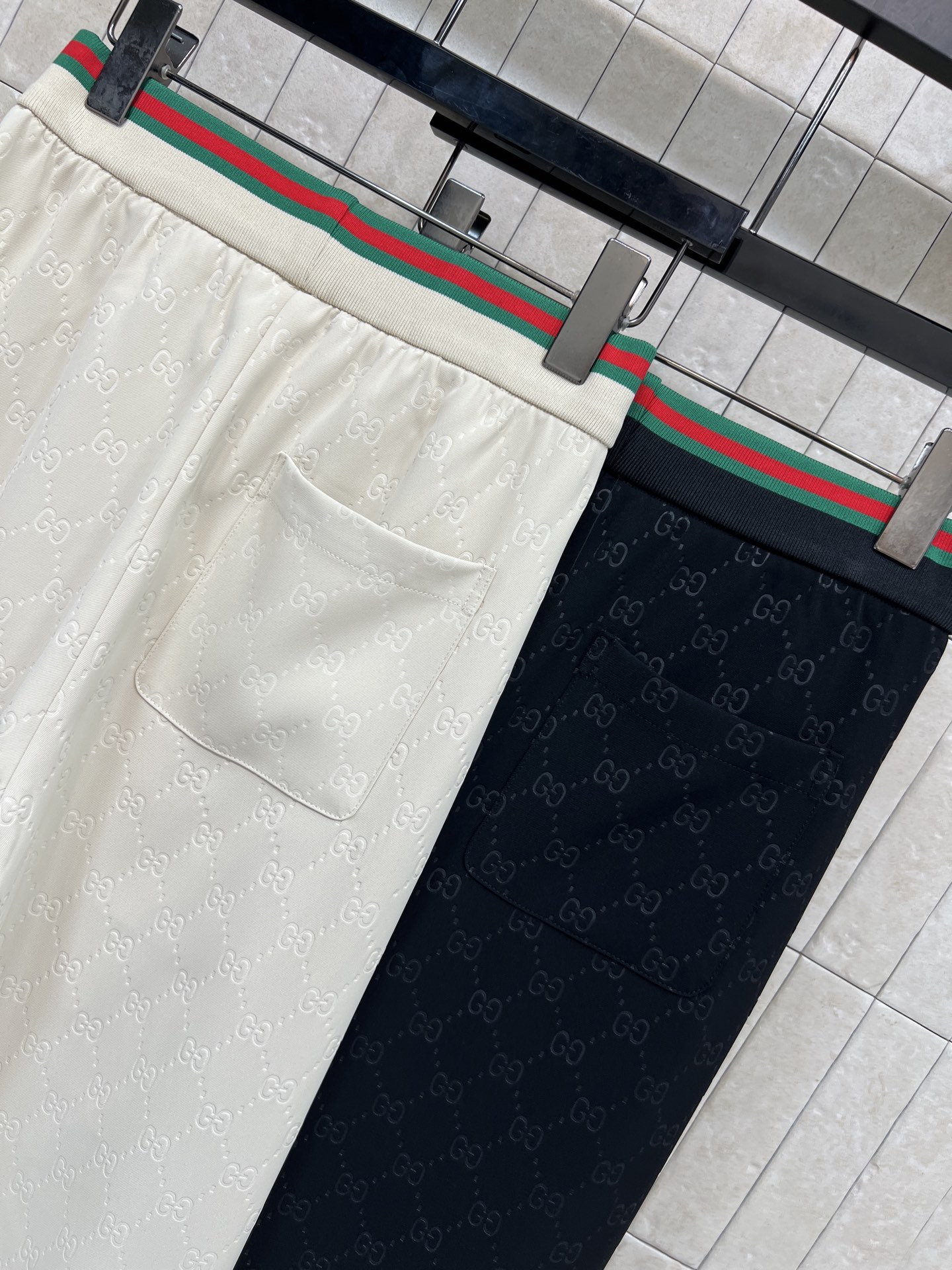 G家 26春夏新款 GG提花阔腿裤 采用精致提花工艺 低调花纹超有质感！高腰松紧设计 舒适又显腿长 宽松