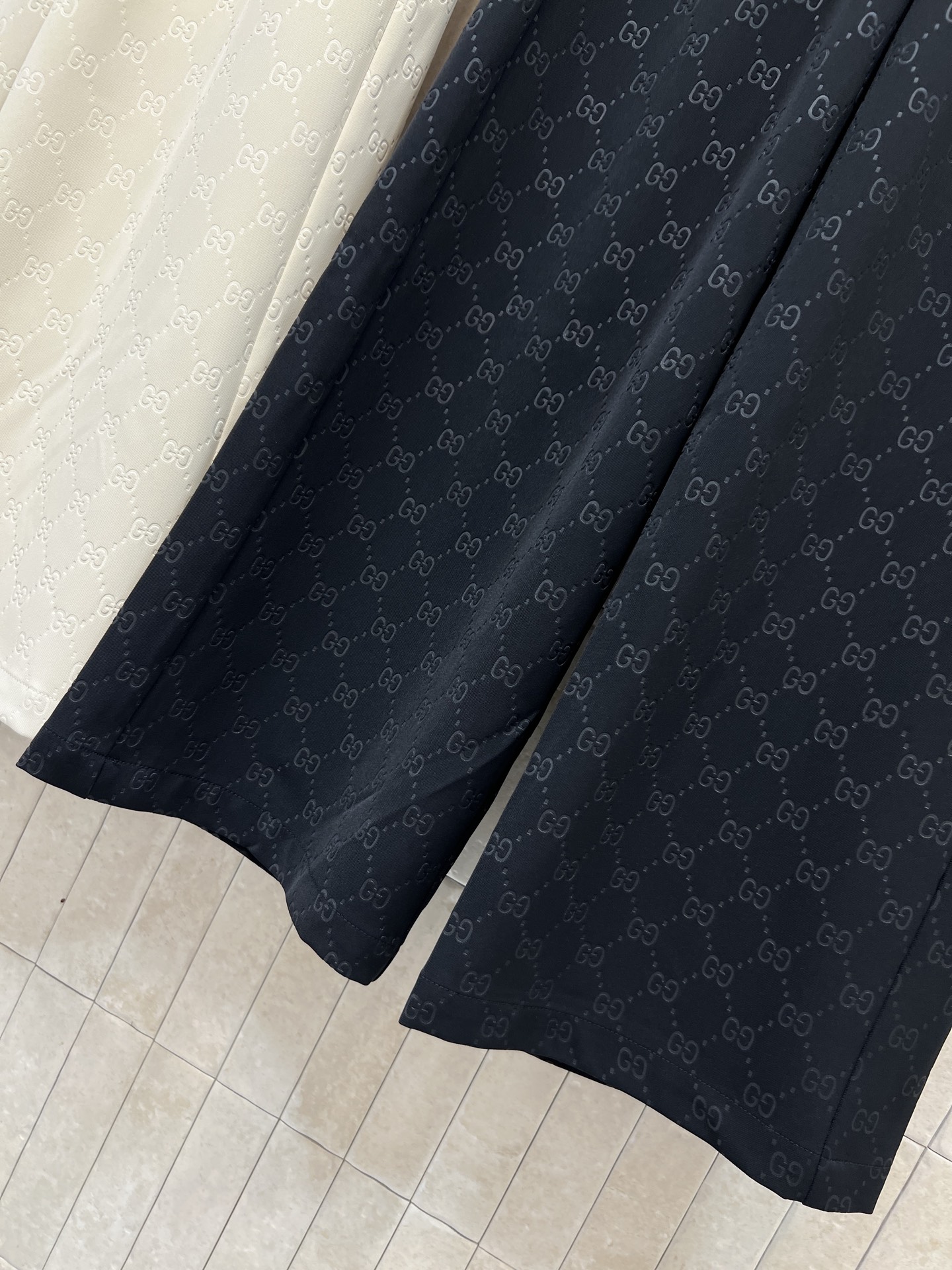 G家 26春夏新款 GG提花阔腿裤 采用精致提花工艺 低调花纹超有质感！高腰松紧设计 舒适又显腿长 宽松