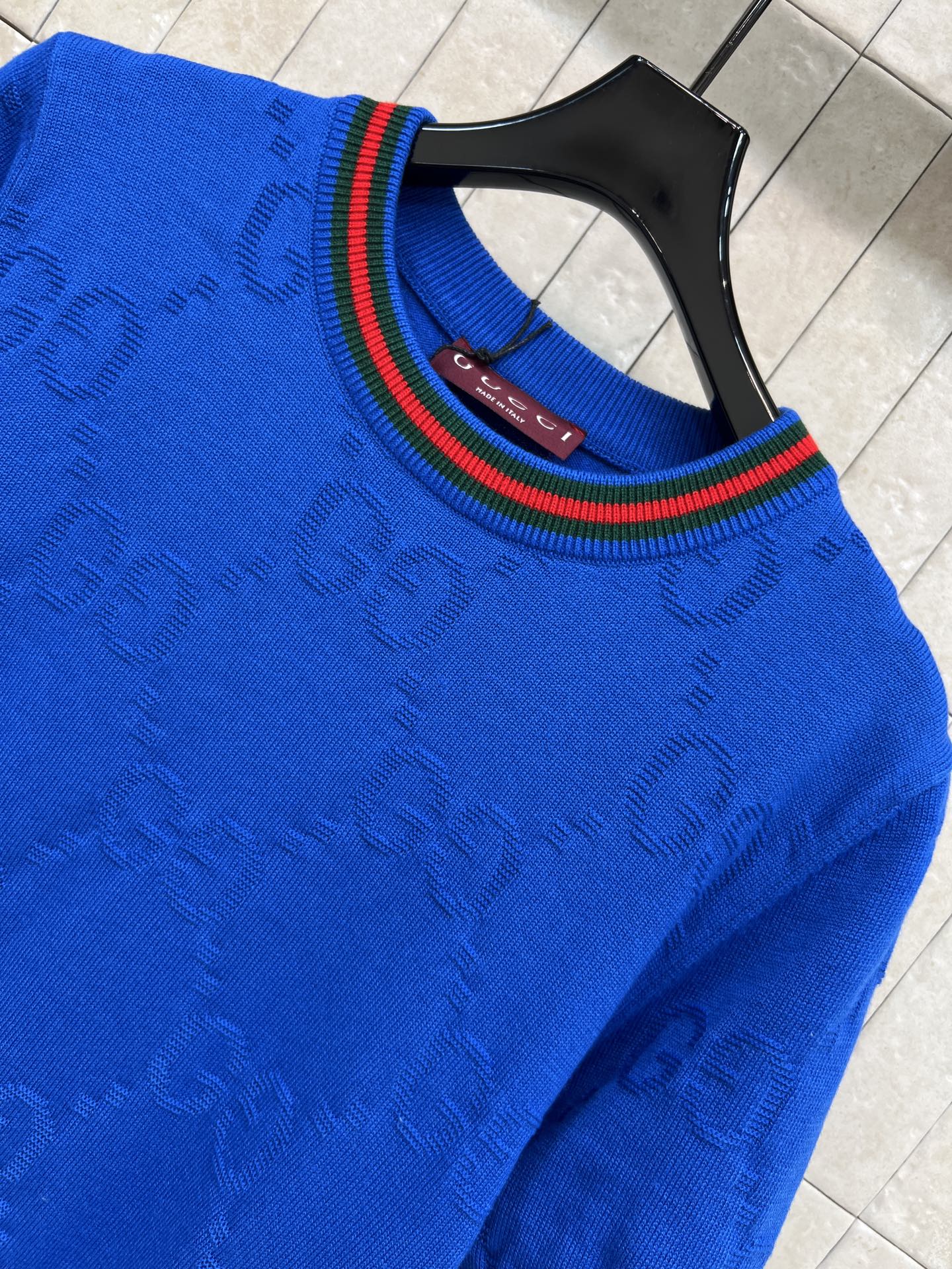 G家 26春夏新款 GG提花羊毛针织短袖 采用羊毛材质 柔软舒适 日常穿着超友好 经典双G提花+红绿条纹